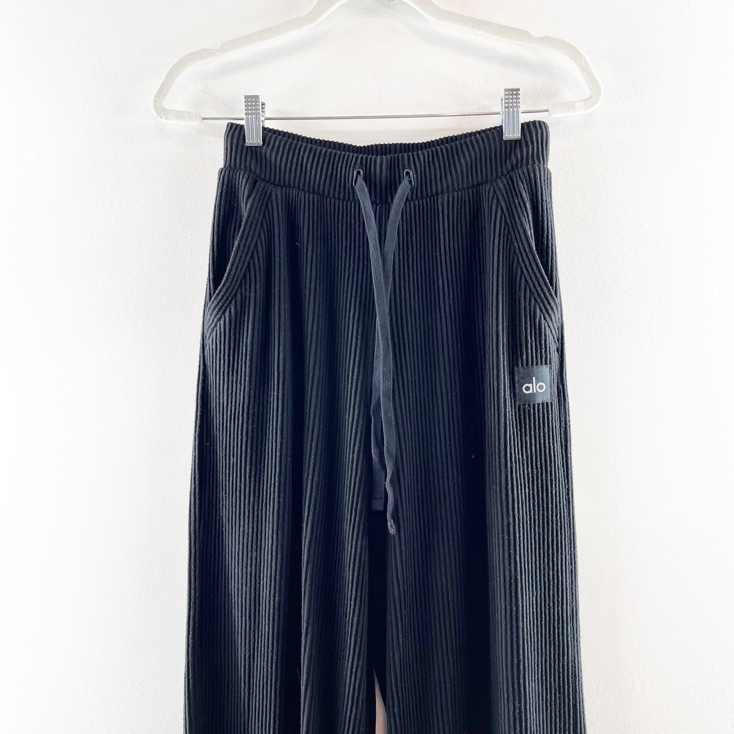 Alo Serenity Ribbed Wide Leg Sweatpants Black XS