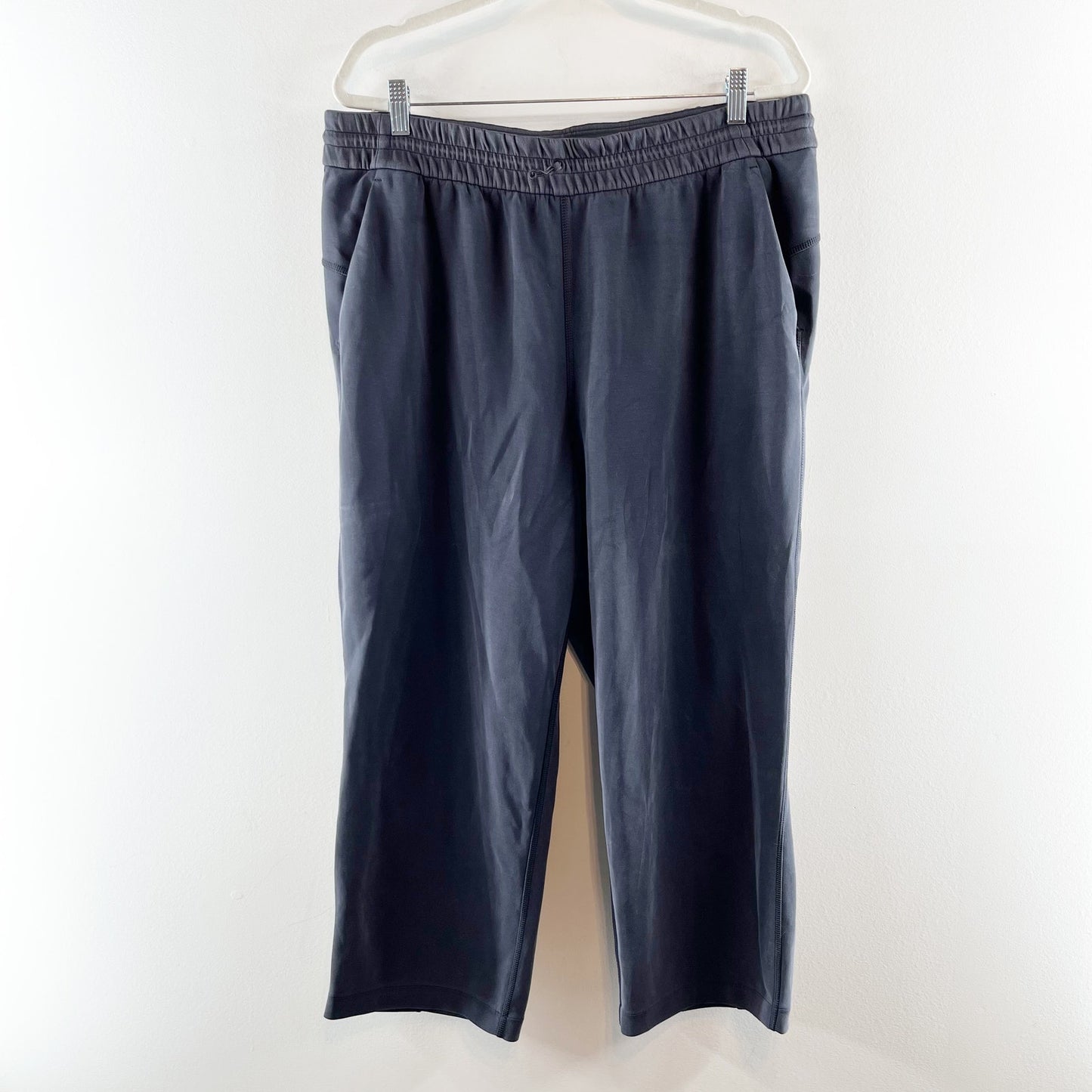 Lululemon Softstreme High-Rise Straight Leg Crop Pants True Navy Blue 16