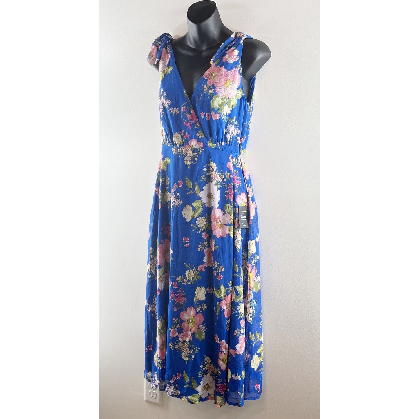 Lulus Sensational Season Floral Print Tie-Strap Wrap Midi Dress Blue Medium