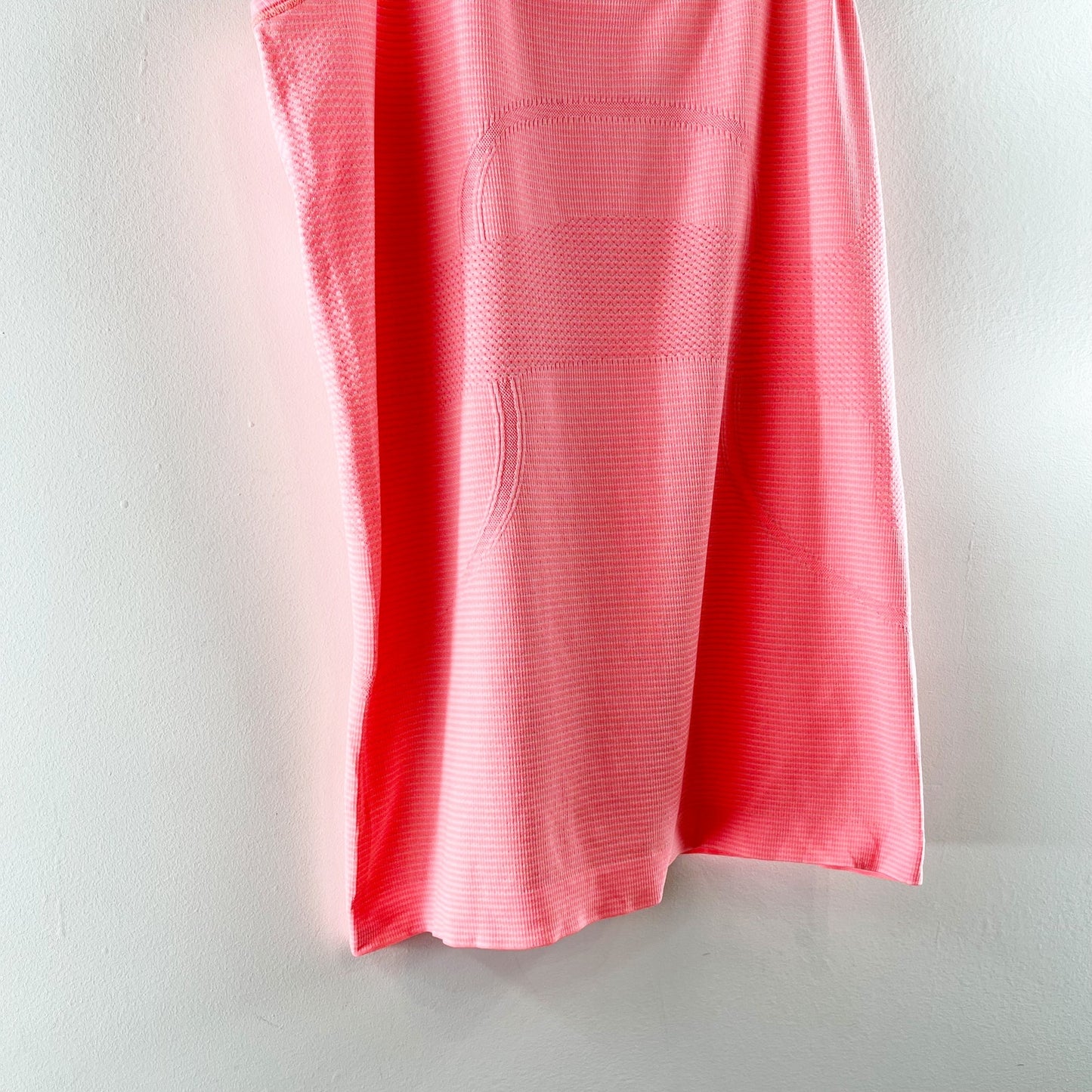 Lululemon Run: Swiftly Tech Racerback Tank Top Heathered Neon Pink 6