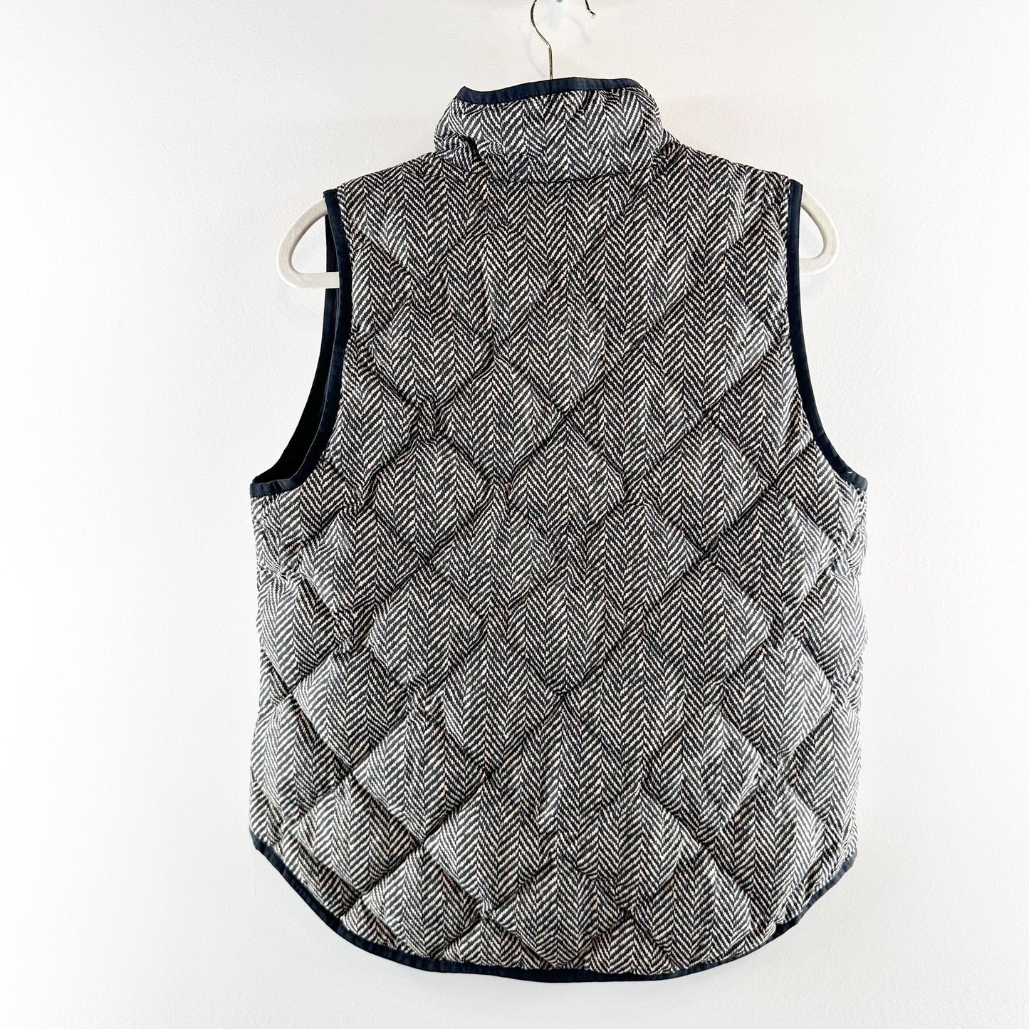 J. Crew Down Filled Herringbone Quilted Puffer Vest Gray Navy Blue Medium