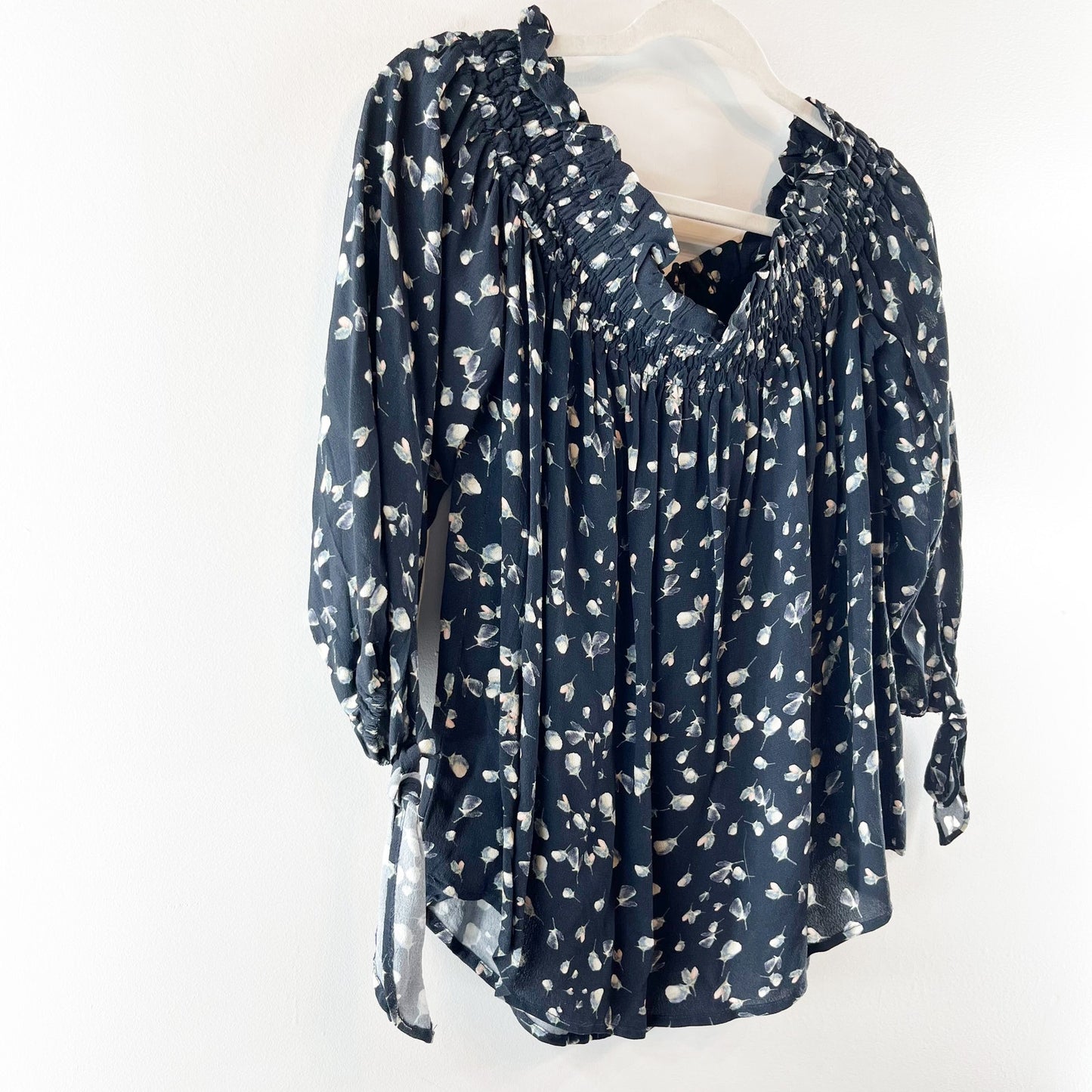 Beach Riot Floral 3/4 Sleeve Smocked Off The Shoulder Blouse Top Dark Blue Small