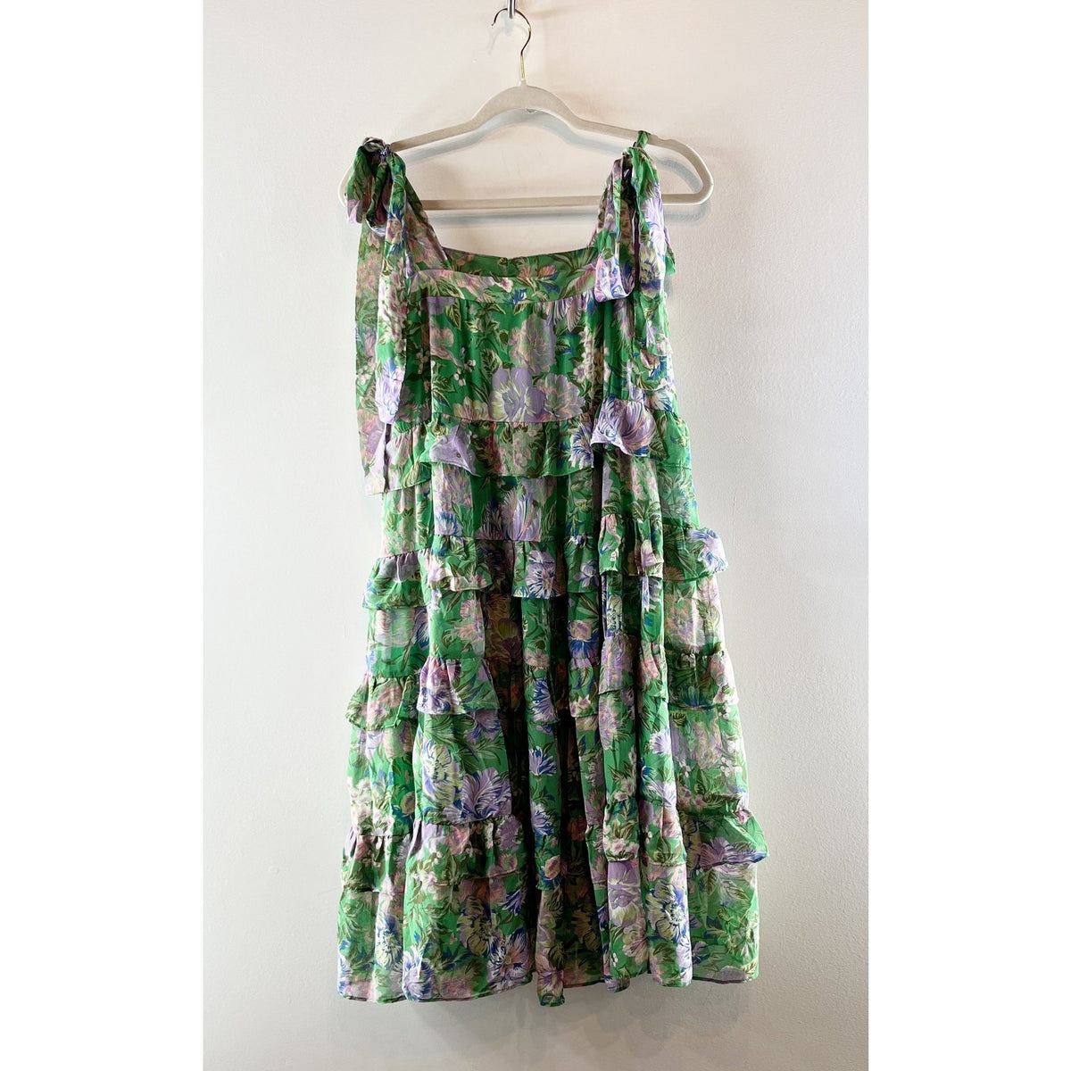Olivaceous Floral Print Sleeveless Tie Shoulder Tiered Midi Dress Green Small