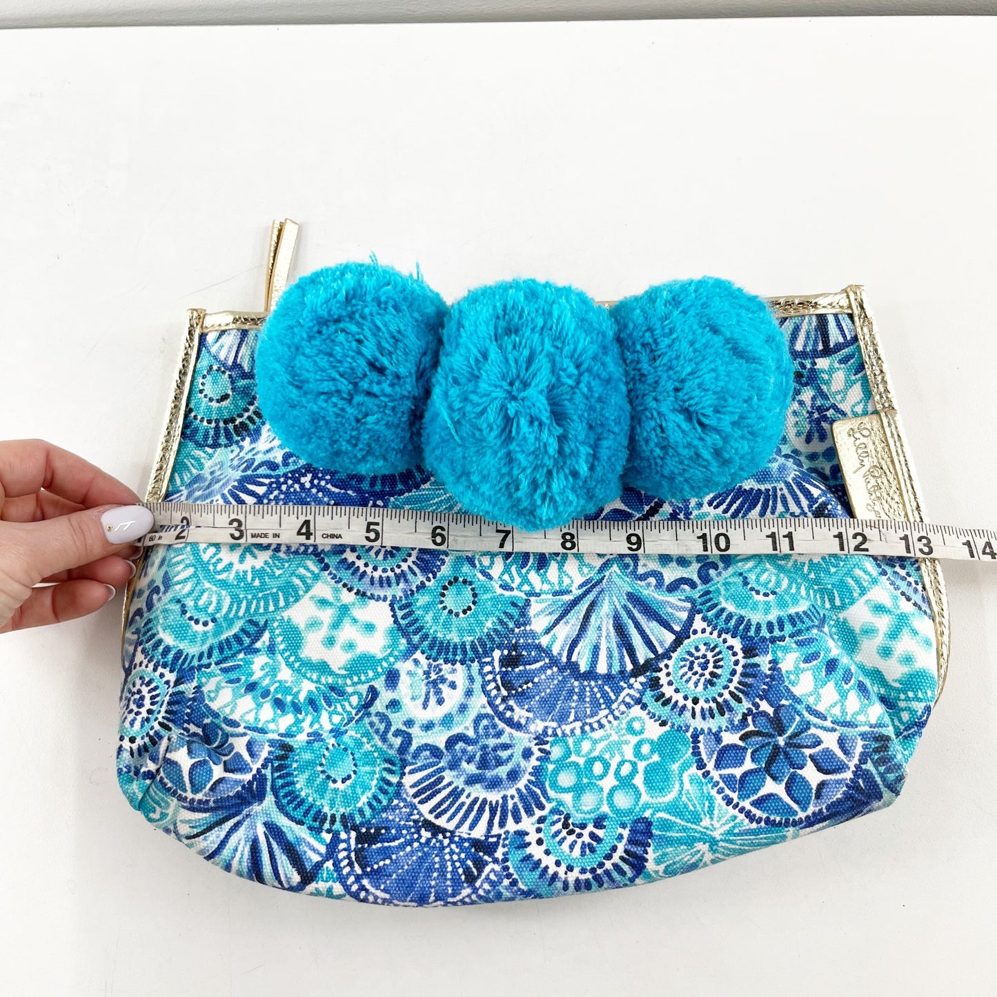 Lilly Pulitzer Oasis Pom Pom Seashell Printed Bag Clutch Turquoise Blue