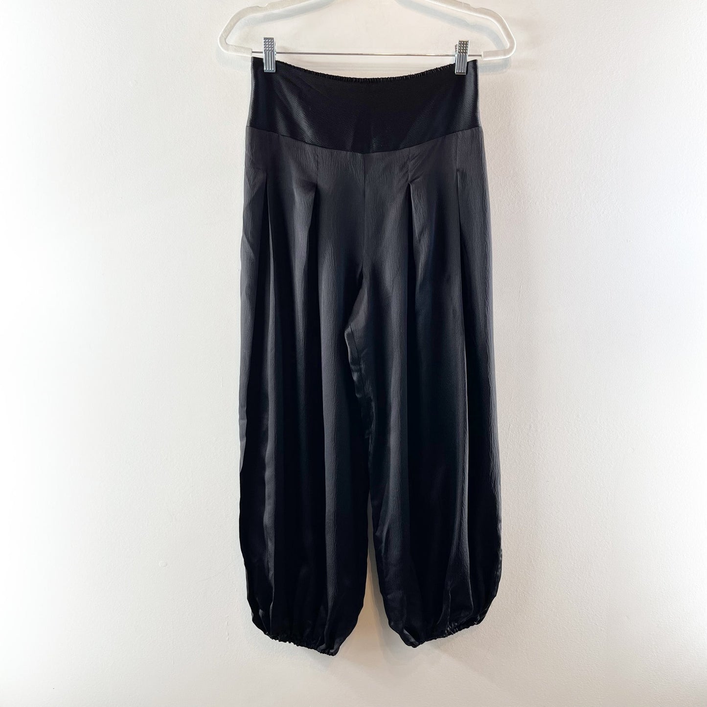 Nili Lotan Ibiza 100% Silk Shimmer-Finish Satin Smocked Balloon Pants Black XS