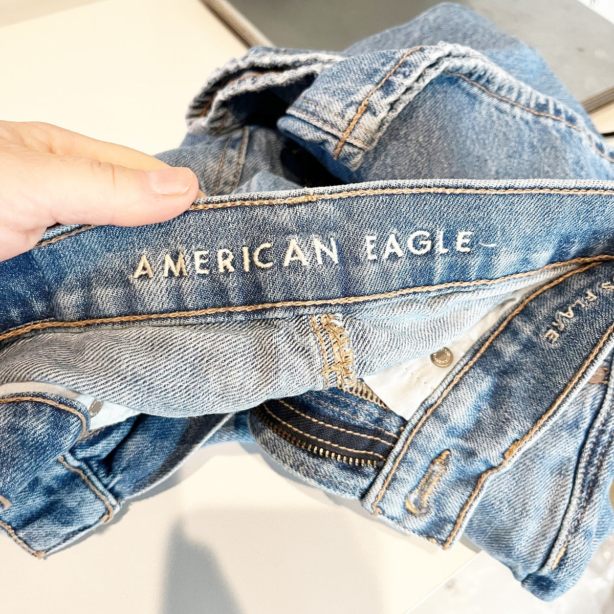 American Eagle Highest Rise 90s Flare Jeans Blue 2 Long