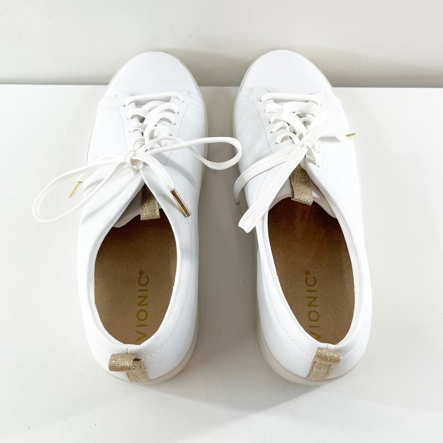 Vionic Paisley Lace Up Casual Leather Low Top Sneakers White 9.5