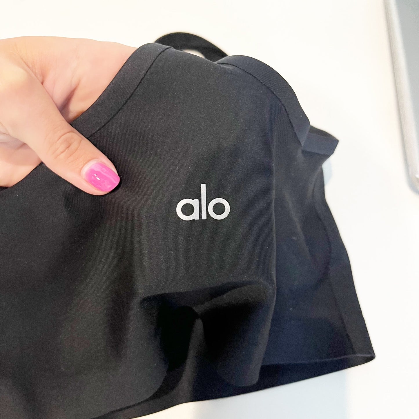 Alo Airlift Super Sleek Bra Tank Top Black Small