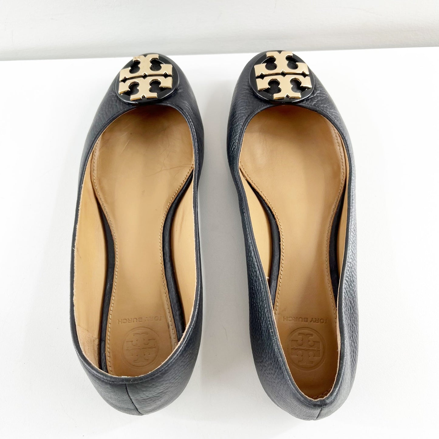 Tory Burch Claire Leather Gold Logo Ballet Flats Black 6.5