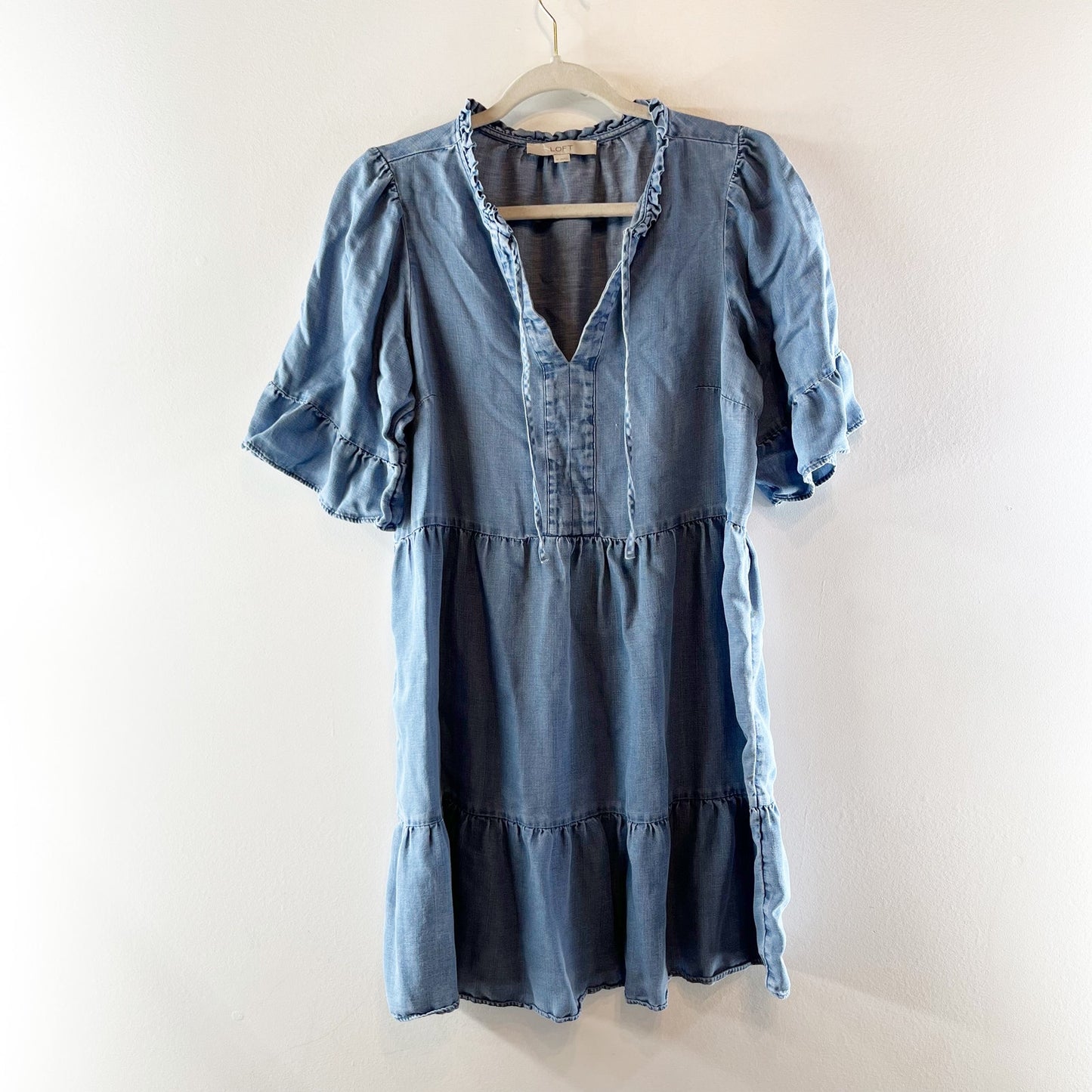 LOFT Chambray Short Ruffle Sleeve Tiered Mini Babydoll Dress Blue Medium