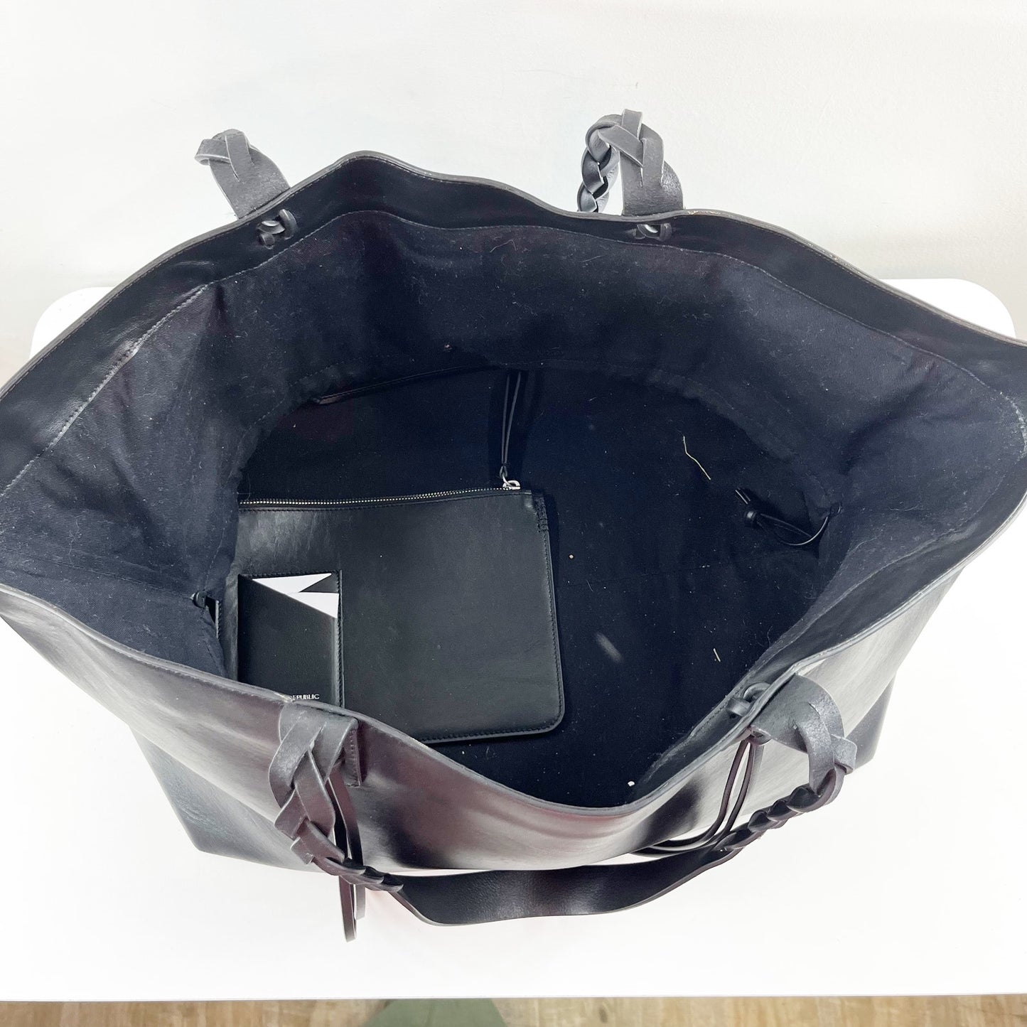 Banana Republic Leather East-West Tote Bag Purse Black Large