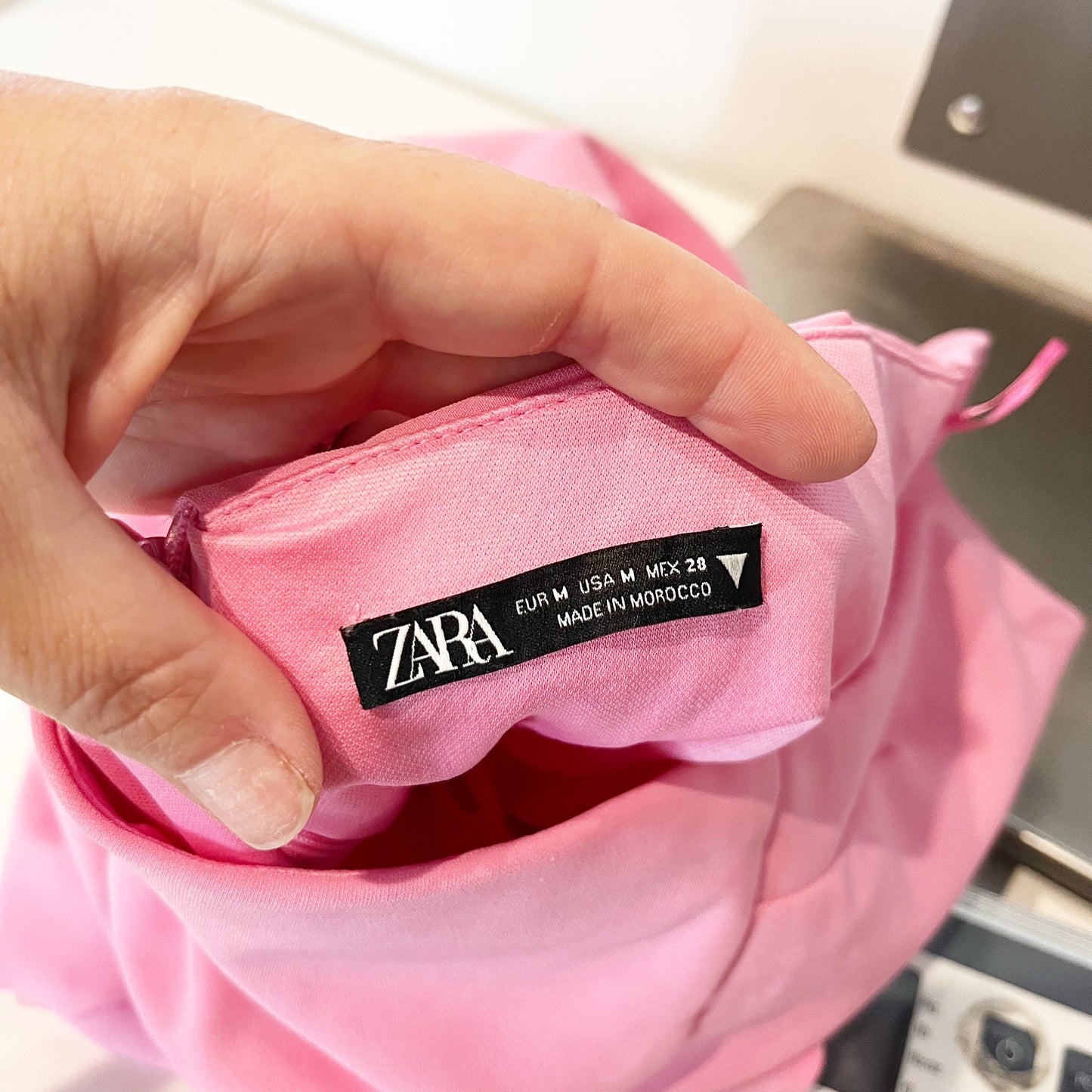 Zara Strapless Sweetheart Neck Ruched Mini Dress Bubble Gum Pink Medium