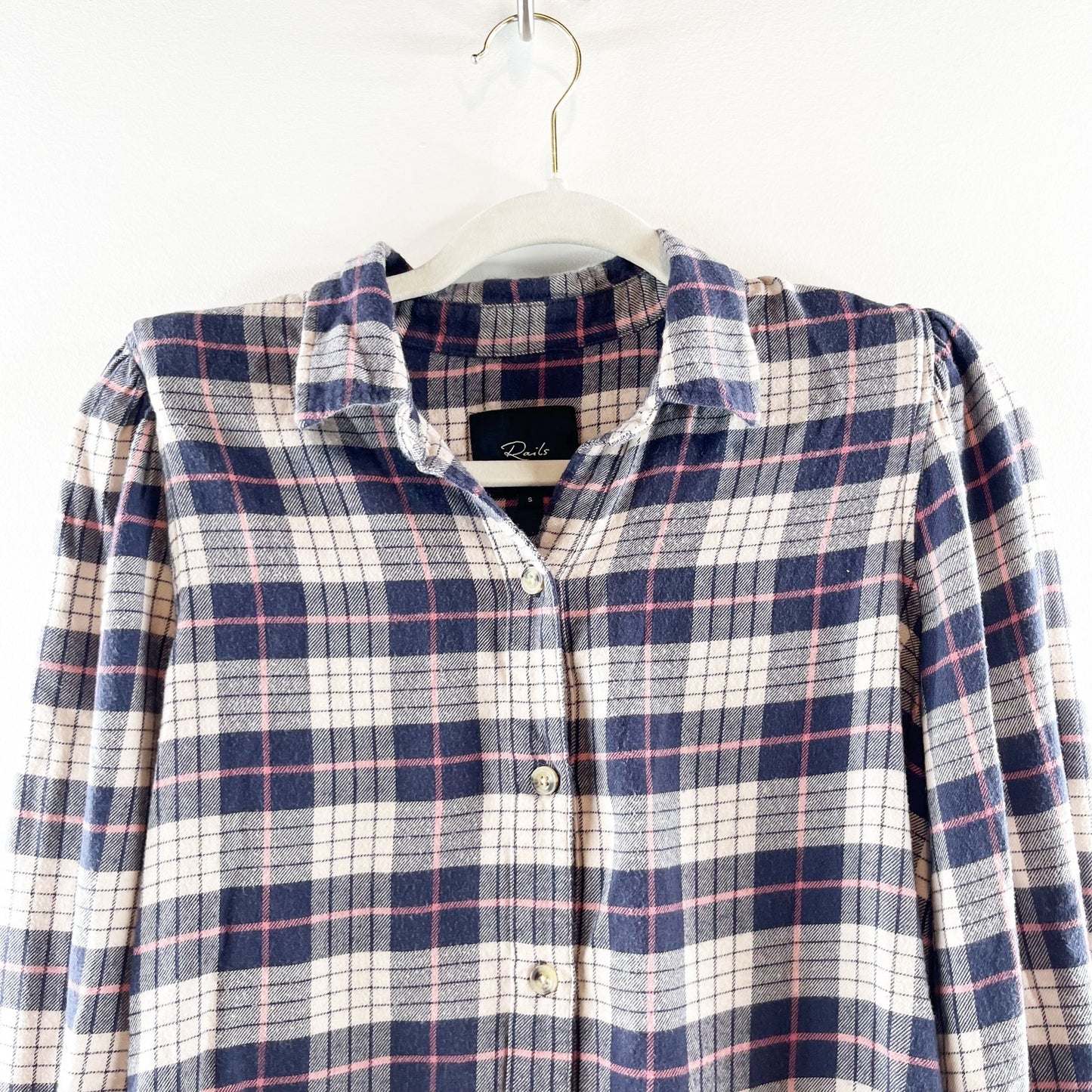 Rails Angelica Long Sleeve Plaid Flannel Button Up Shirt Almond Pink Navy Small