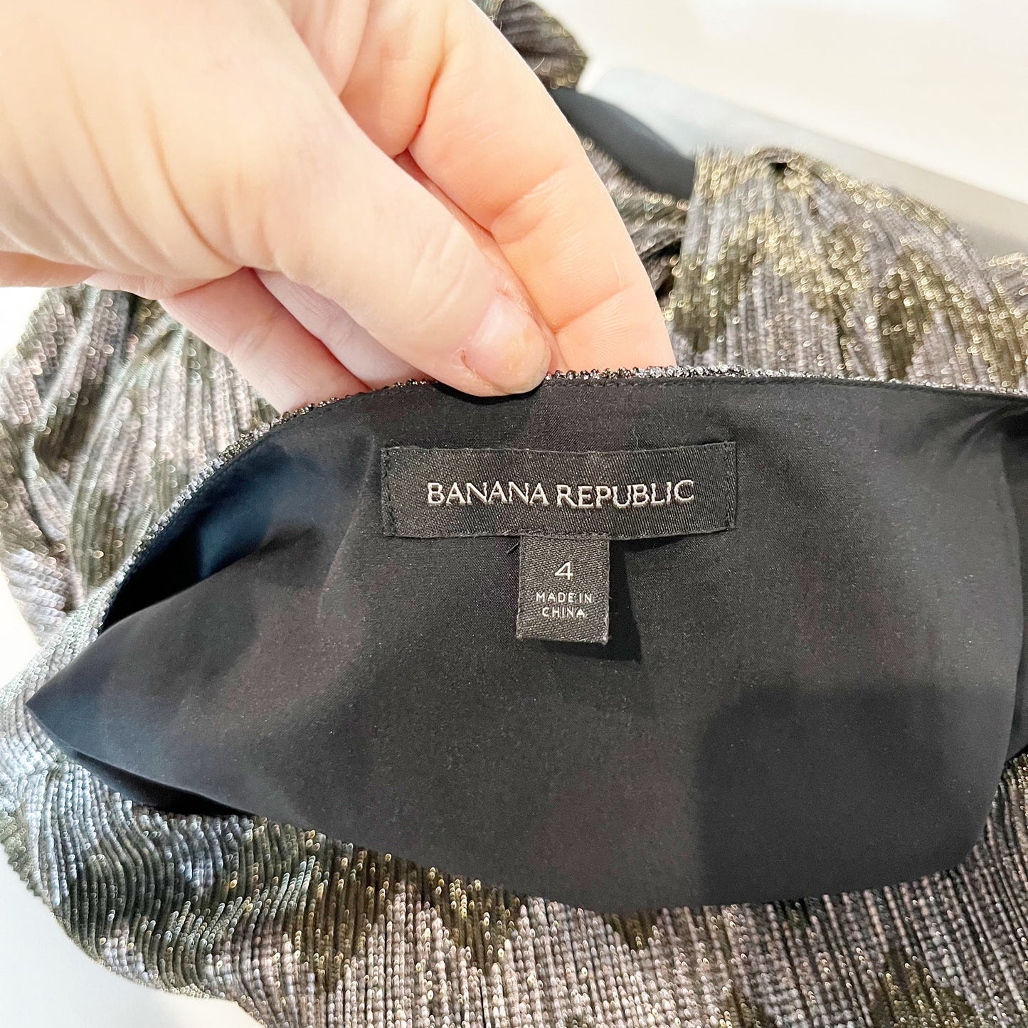 Banana Republic Chevron Belted Bow Mini Shift Dress Metallic Gold Black 4