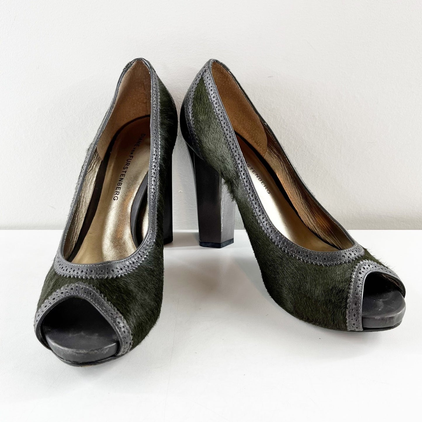 Diane Von Furstenberg Pony Calf Hair Leather Peep Toe Pumps Heels Green 7.5