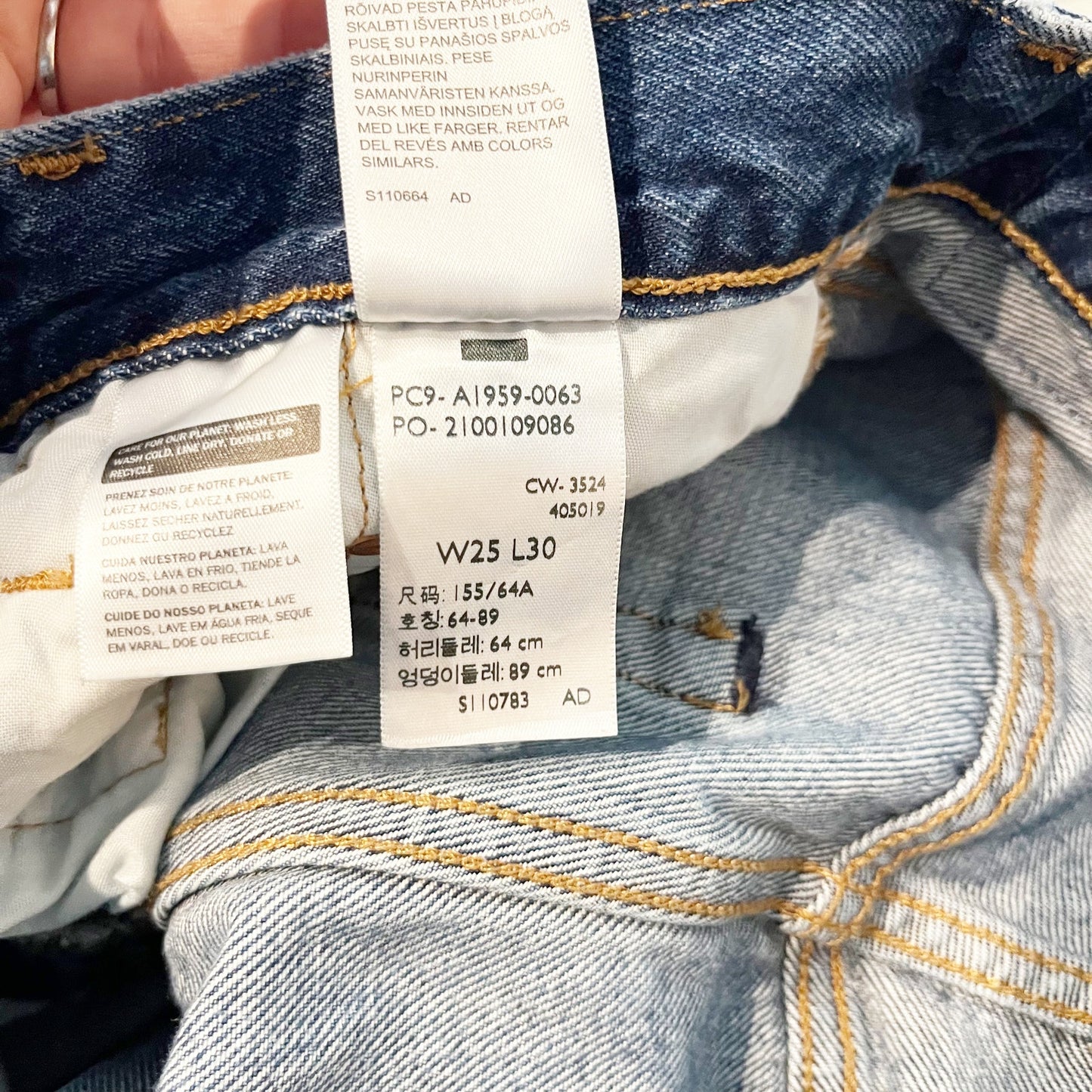 Levi's Original 501 100% Cotton Mid Rise Button Fly Denim Straight Jeans Blue 25