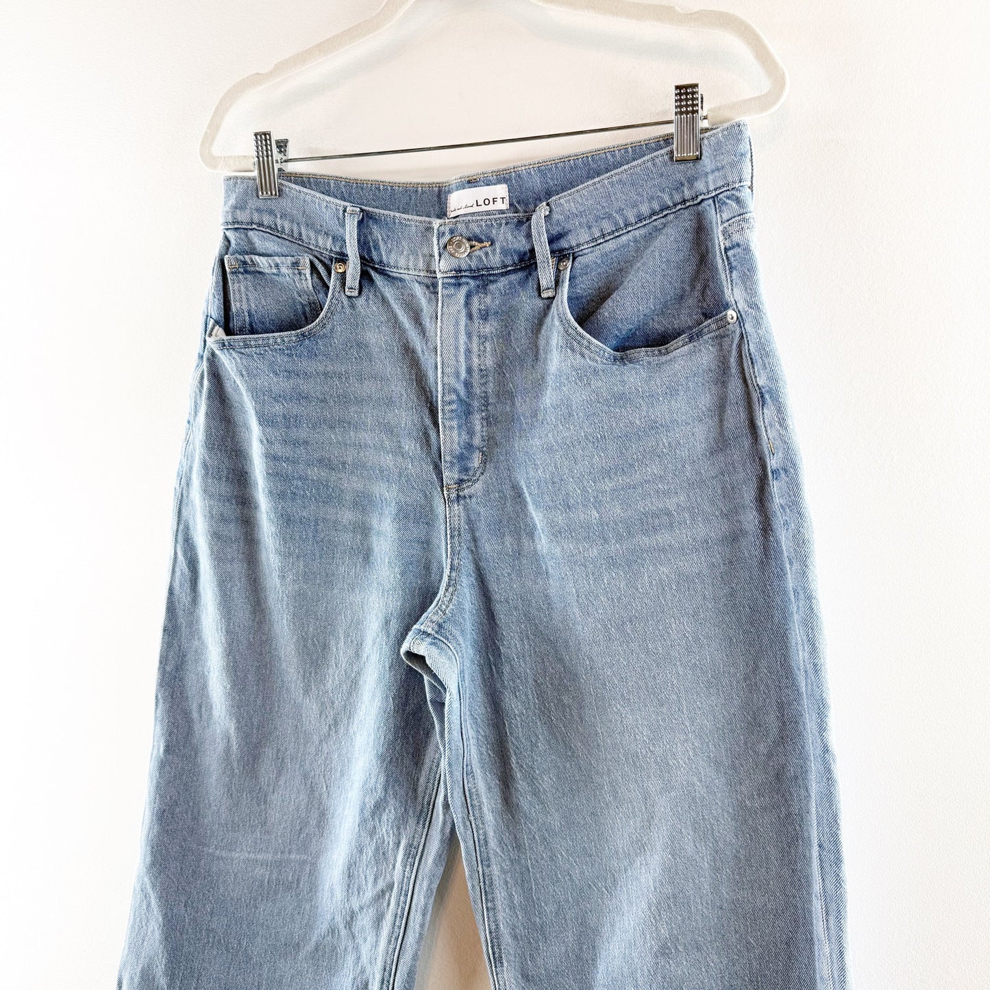 LOFT High Rise Wide Leg Crop Jeans in Light Indigo Wash Blue 8 / 29