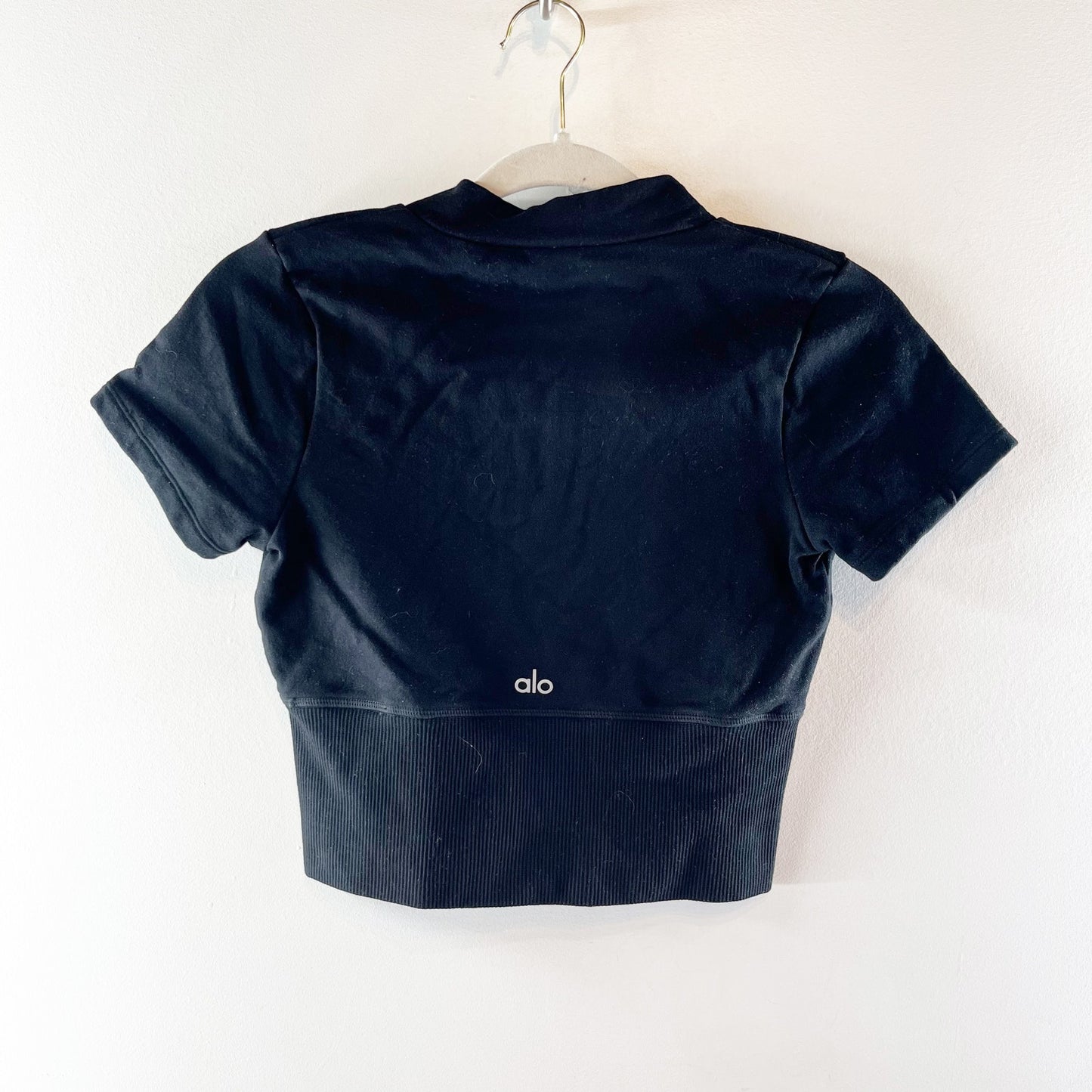 Alo Seamless Winter Warm Plush Cropped Short Sleeve Top Black XS