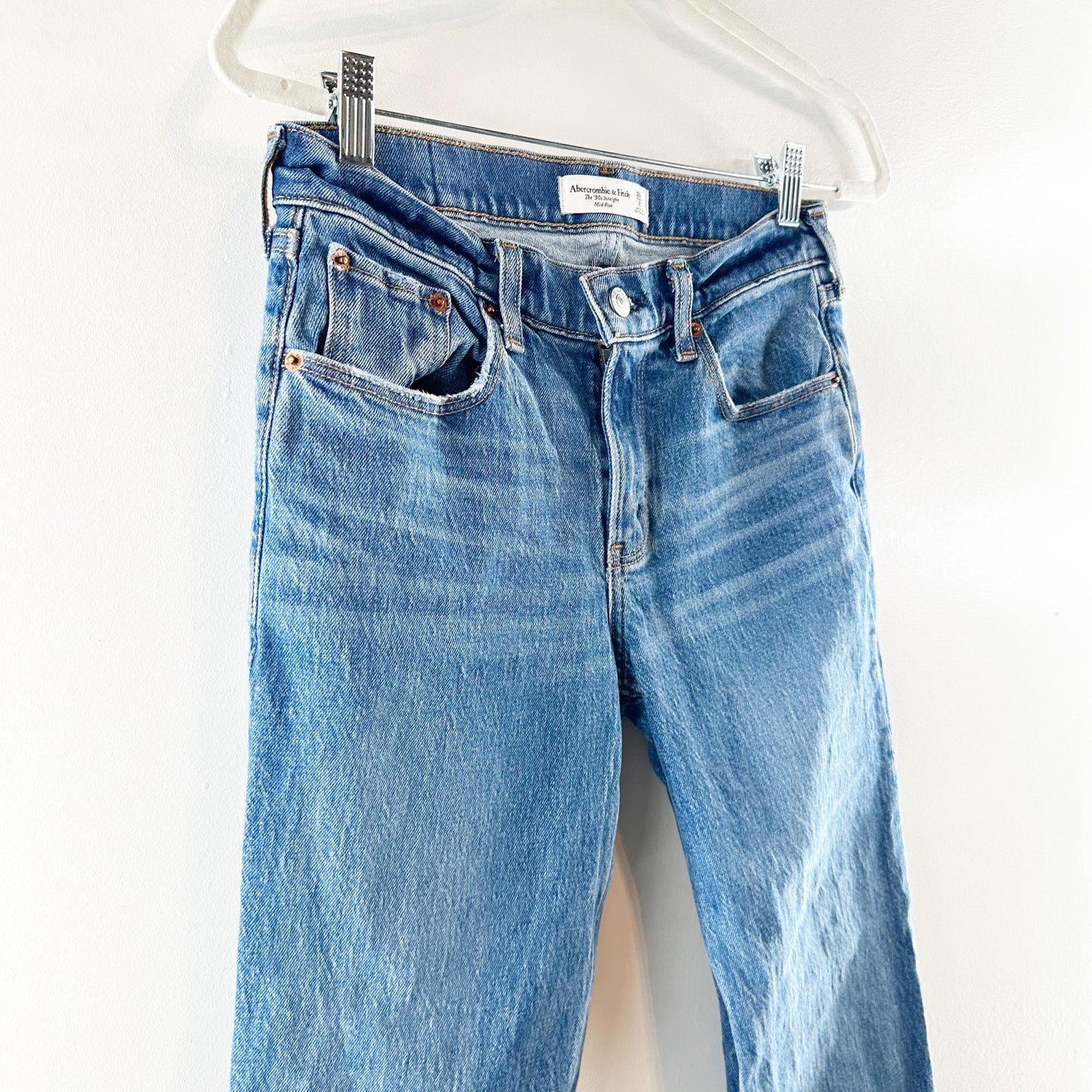 Abercrombie & Fitch '90's Straight Mid Rise Straight Leg Raw Hem Jeans Blue 2 L