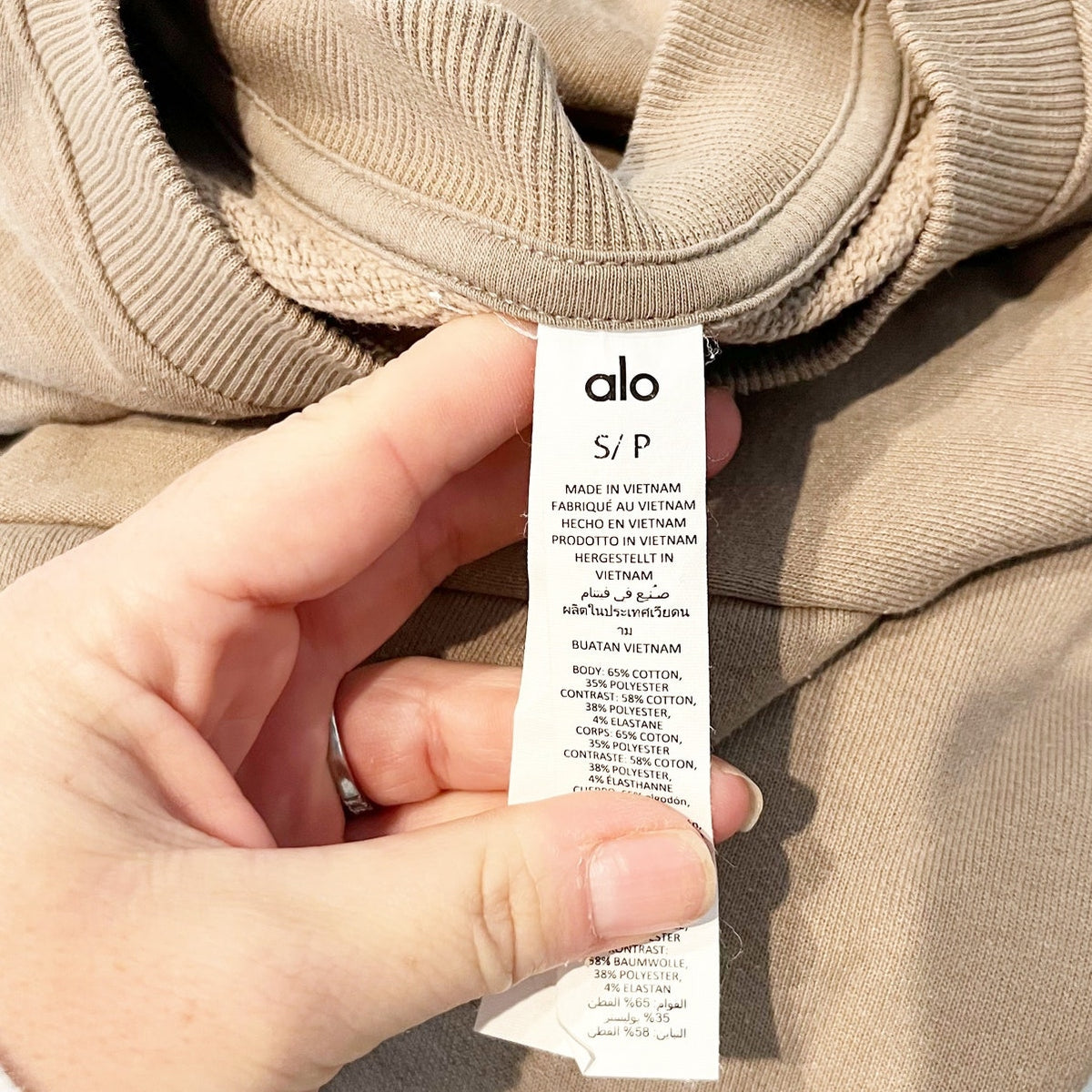 Alo Accolade Crewneck Sweatshirt Gravel Tan Small