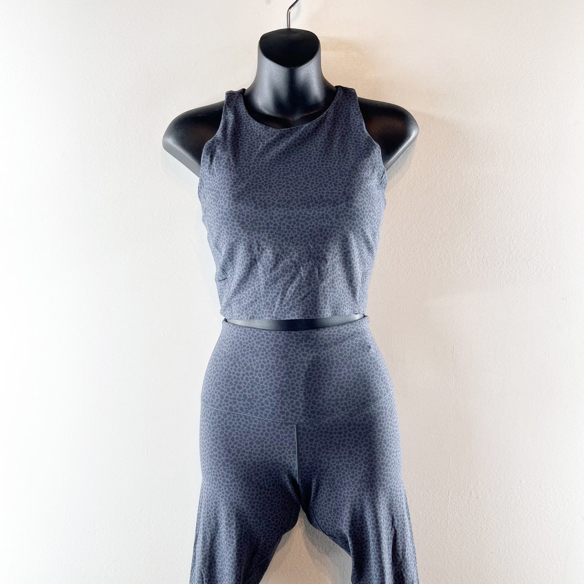Rhone Revive Print Racerback Crop Tank & High Rise Leggings Set Blue Spotted XS