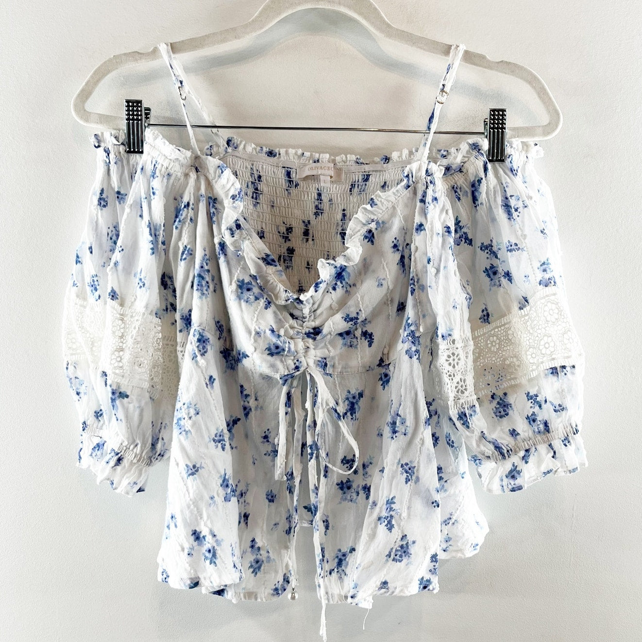 Olivaceous Positano Floral Cold Shoulder Smocked Babydoll Top White Blue Large