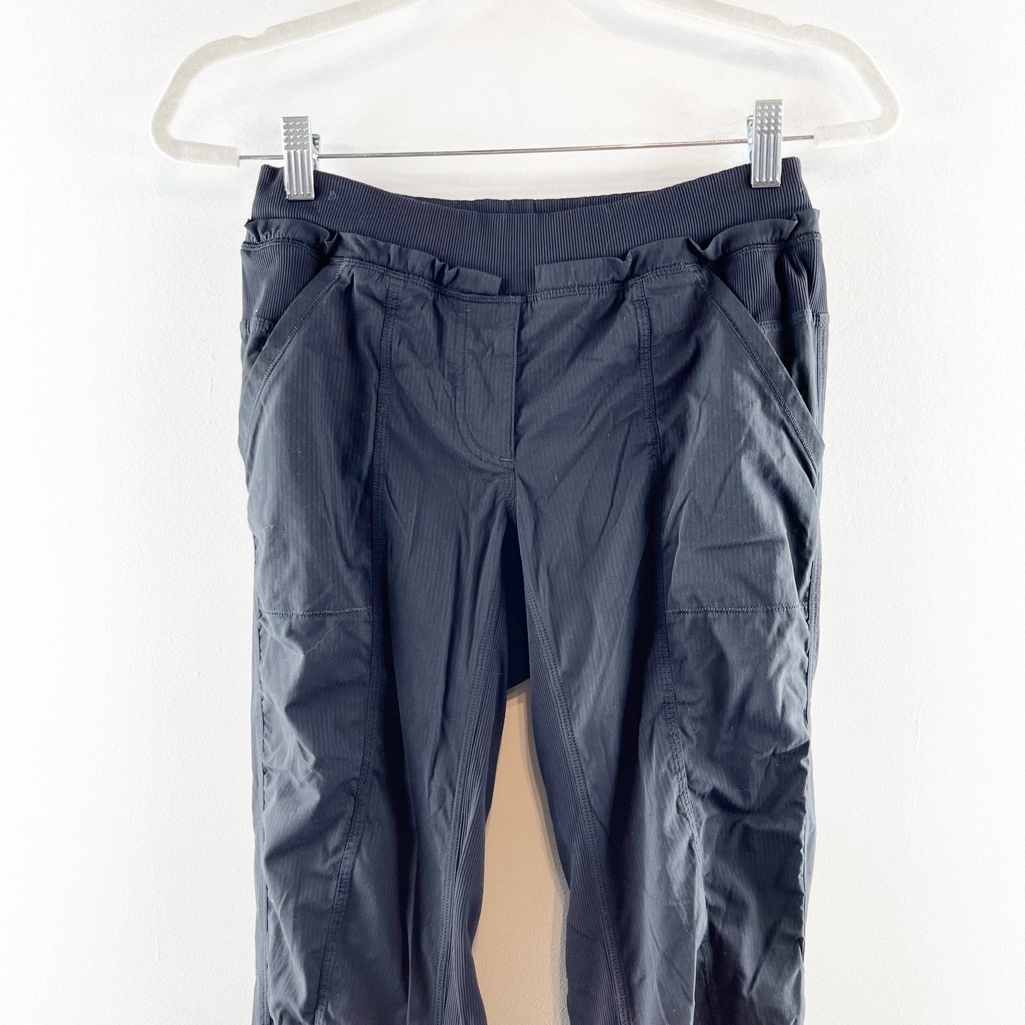 Lululemon Mid Rise Studio Straight Leg Pants Black 6