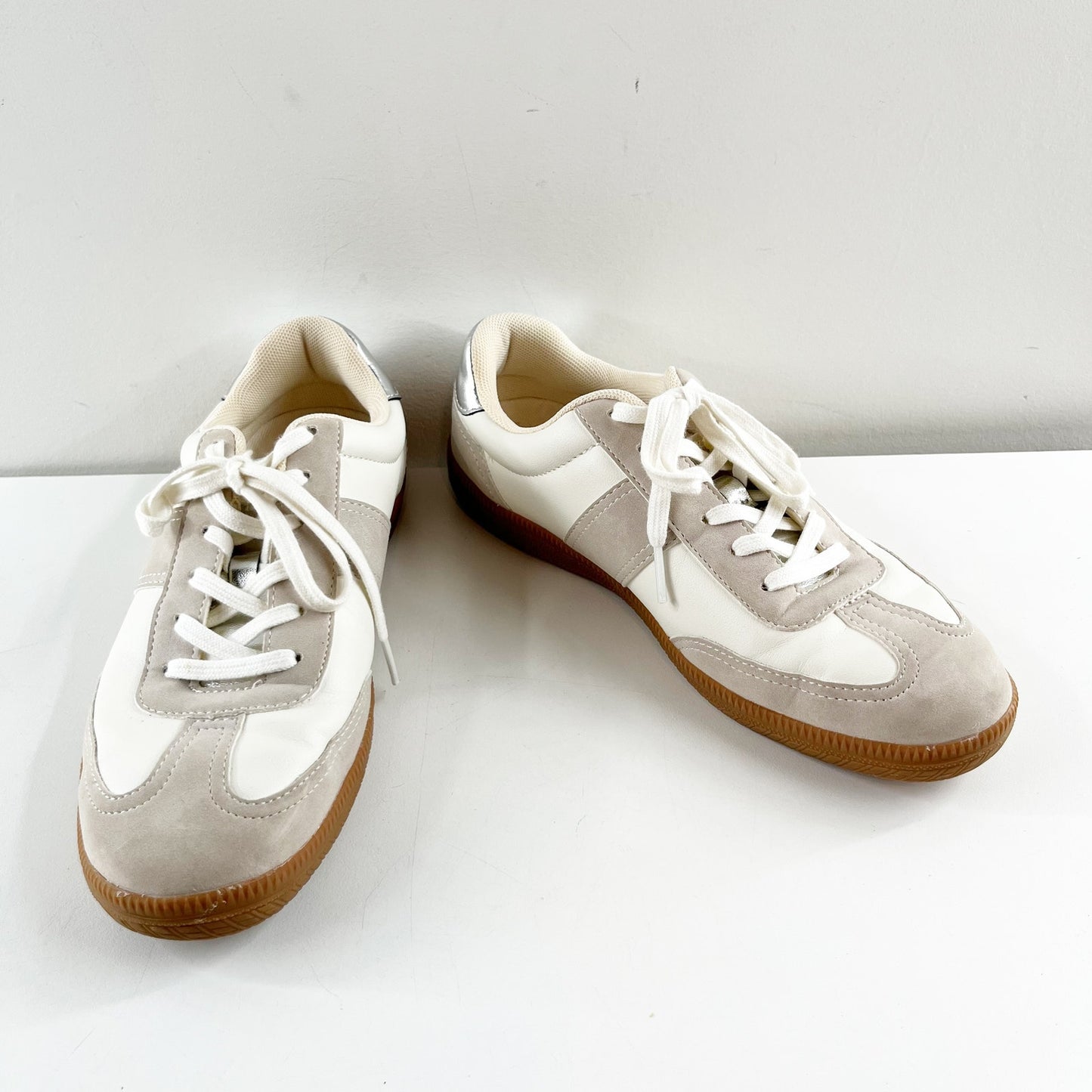 J. Crew Faux Suede Leather Low Top Field Sneakers Metallic Multi Cream Gray 8