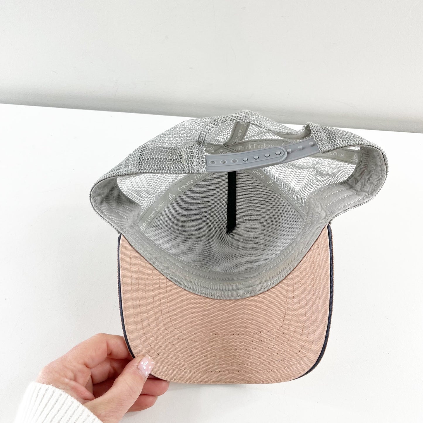 PrAna La Viva Breathe In Breathe Out Trucker Hat Gray Pink