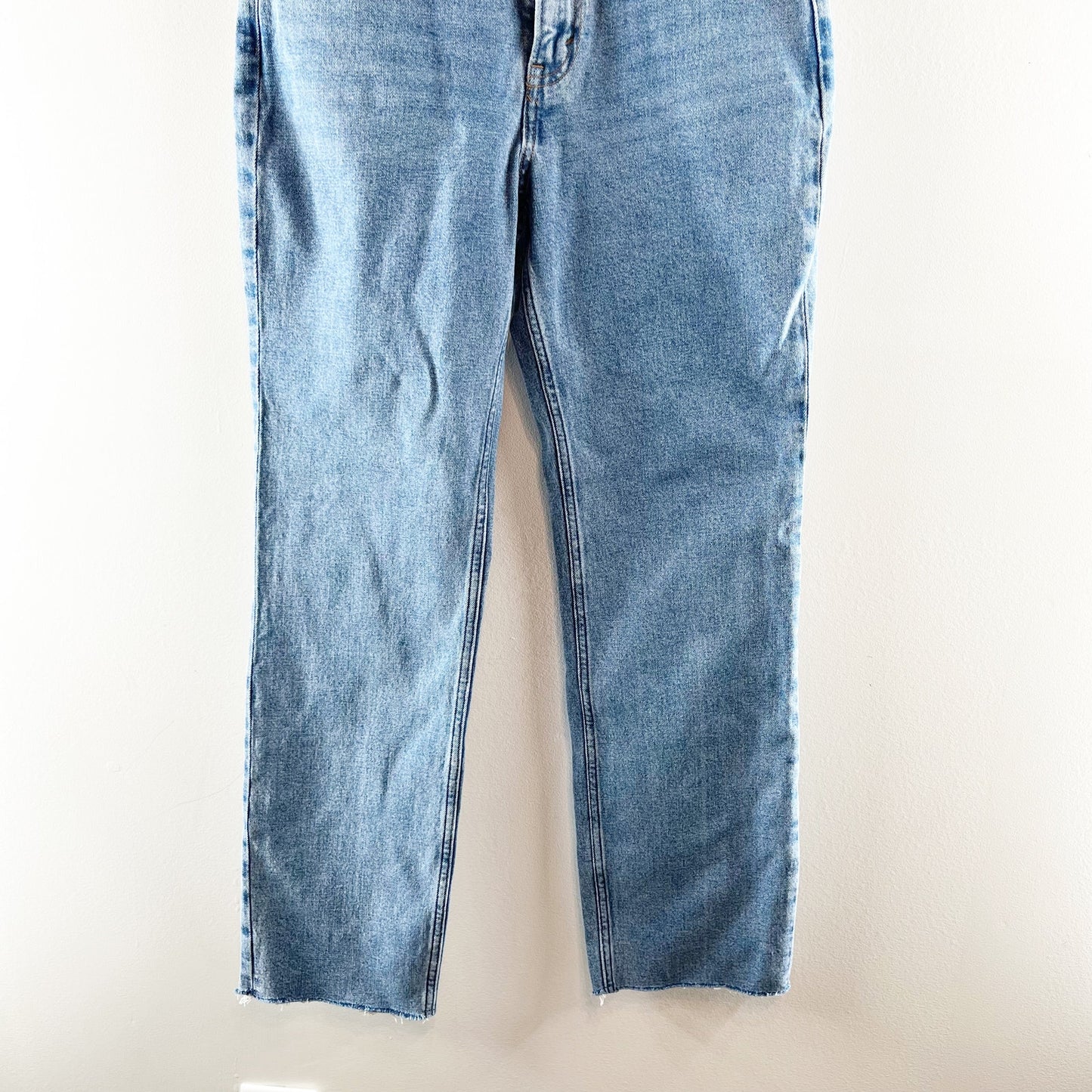 Abercrombie & Fitch Ultra High Rise Denim Ankle Straight Jeans Blue 28 Long