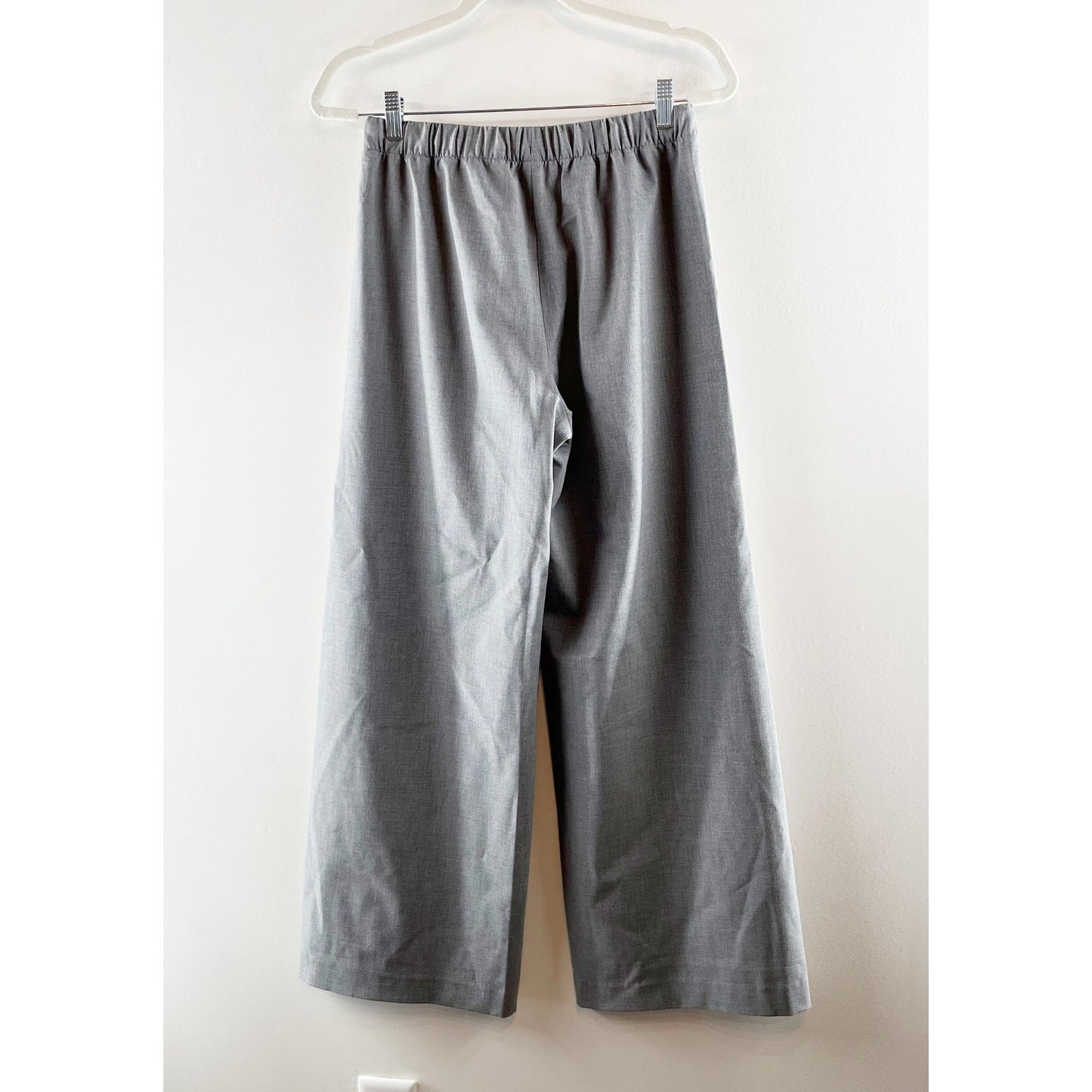 Aritzia The Lodge Wide Leg Lightweight Pull On Trouser Pants Dark Grey Small