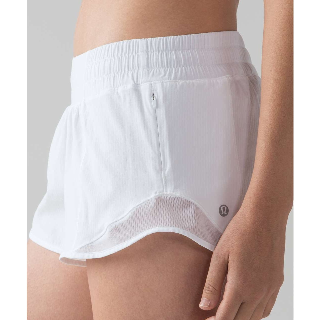 Lululemon Hotty Hot Short II 2.5" White Barely Beige 8