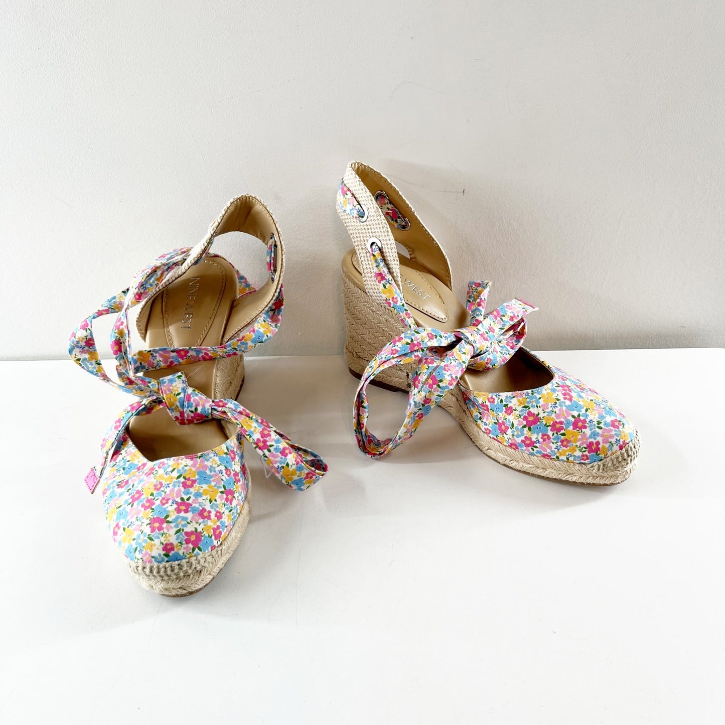Nine West Friend Ditzy Floral Ankle Wrap Espadrille Wedge Sandals Pink Blue 7