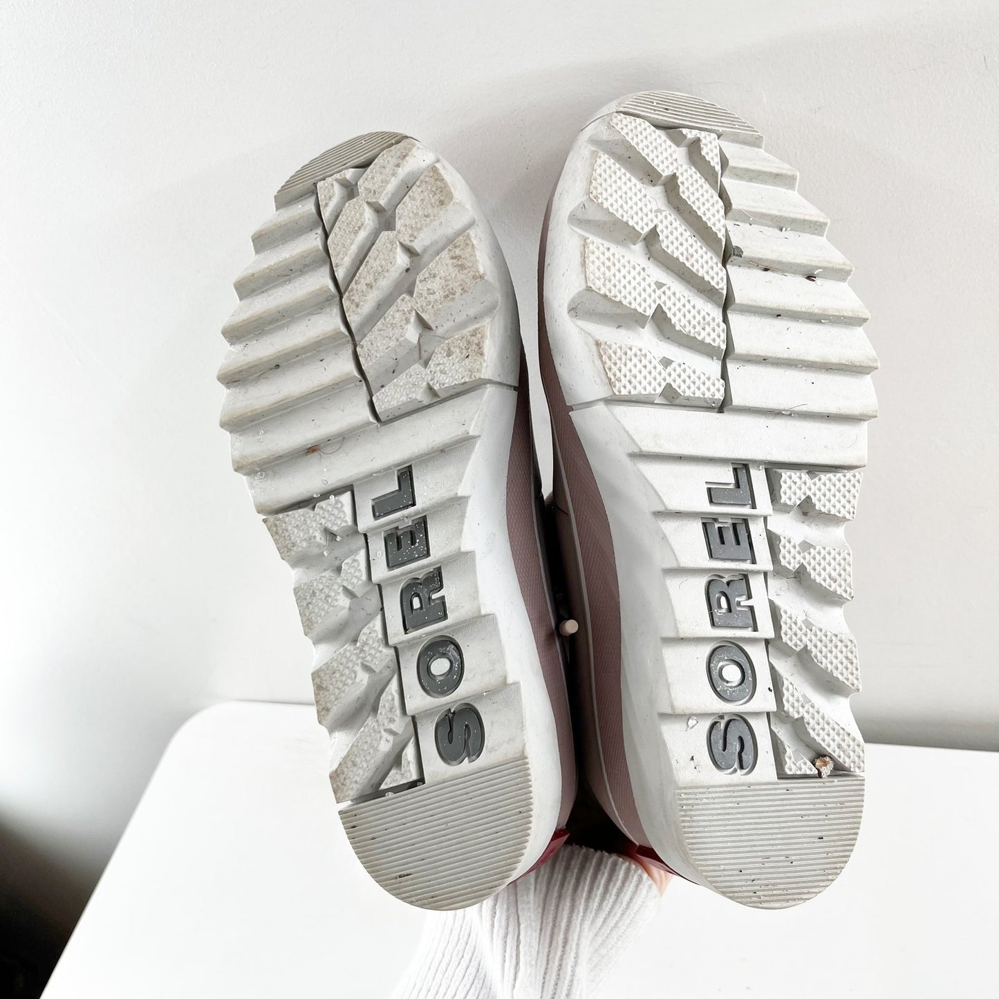 Sorel Joan of Arctic Mid Calf Faux Fur Waterproof Snow Boots Pink 7.5