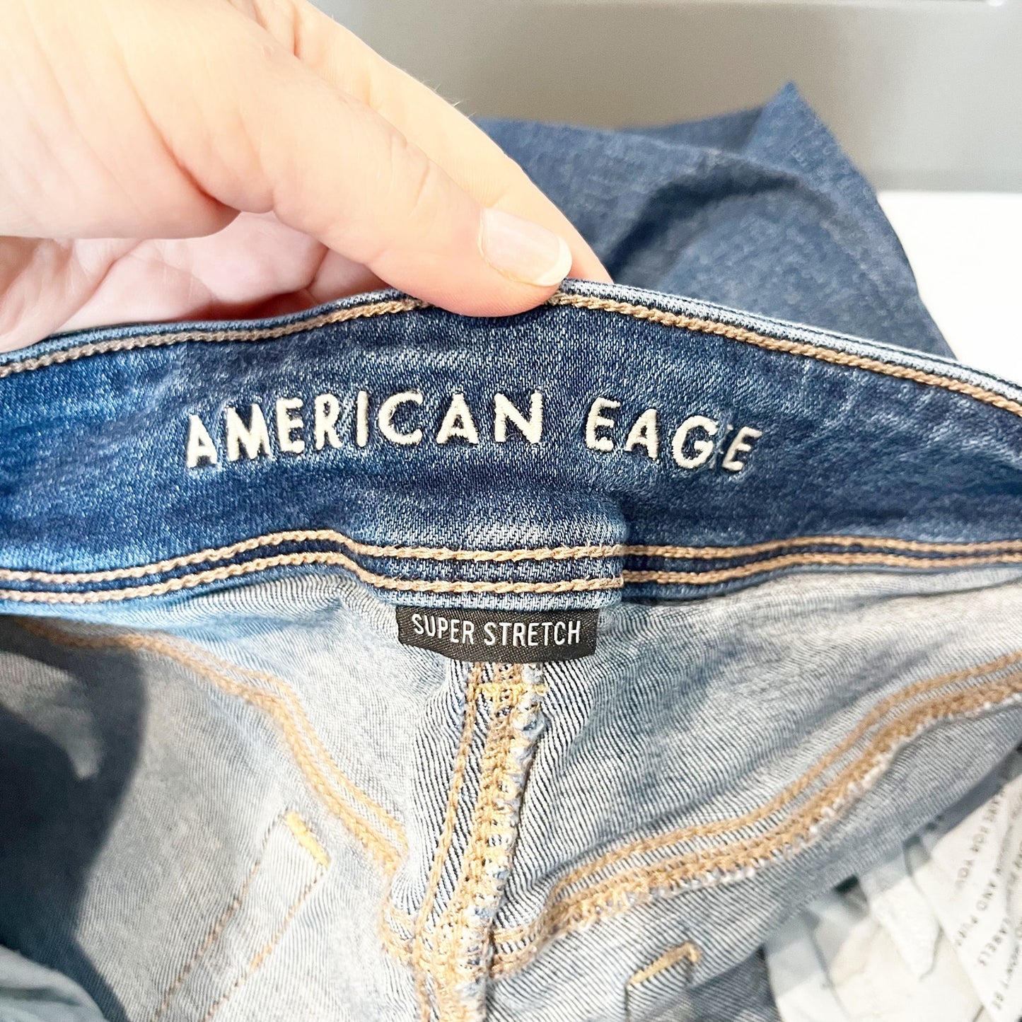 American Eagle Mid Rise Kick Boot Cut Jeans Blue 10