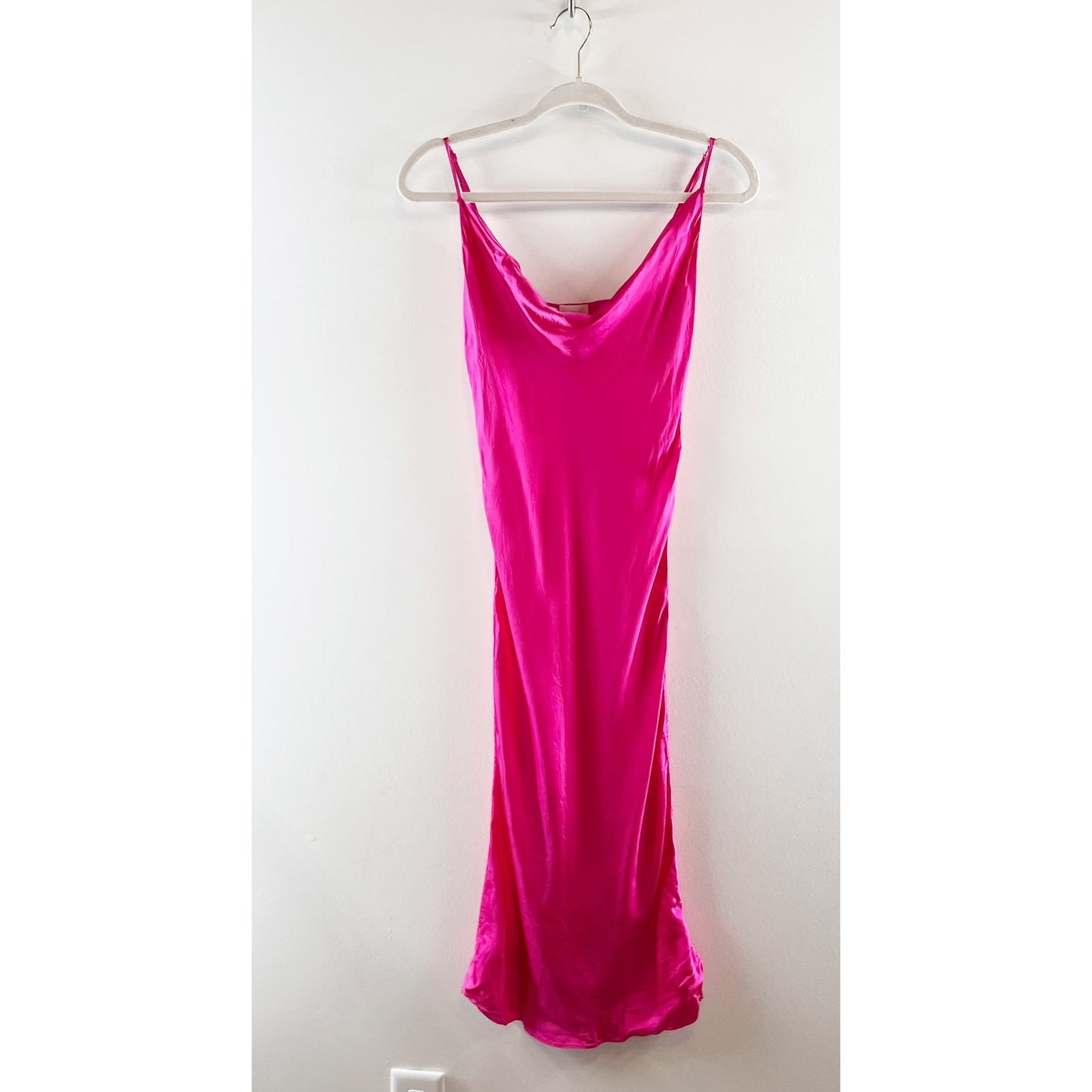 Wilfred Satin Sleeveless Spaghetti Strap Cowl Neck Midi Slip Dress Pink Small