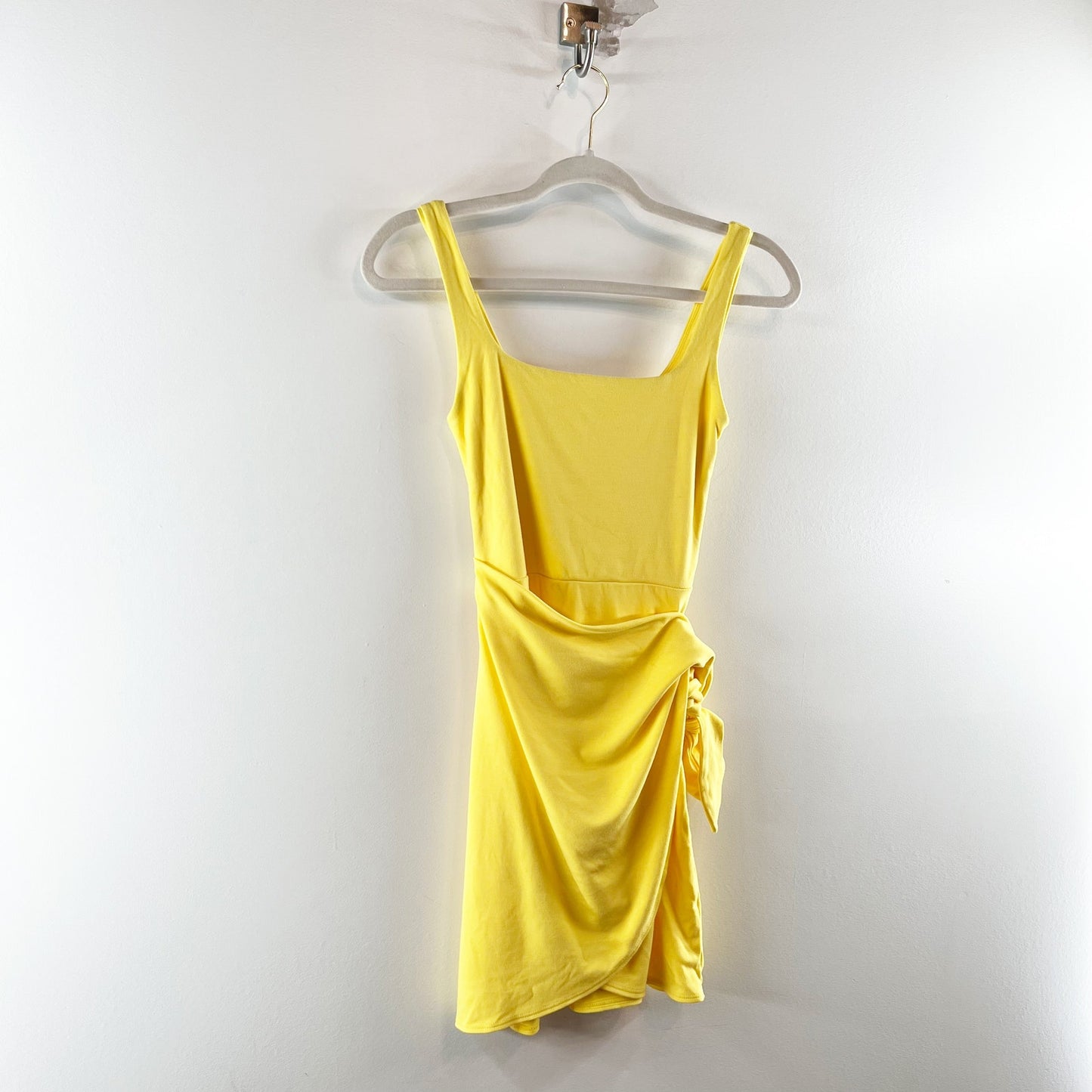 Wilfred Aritzia Saturn Square Neck Wrap Stretch Mini Dress Sunflower Yellow XS