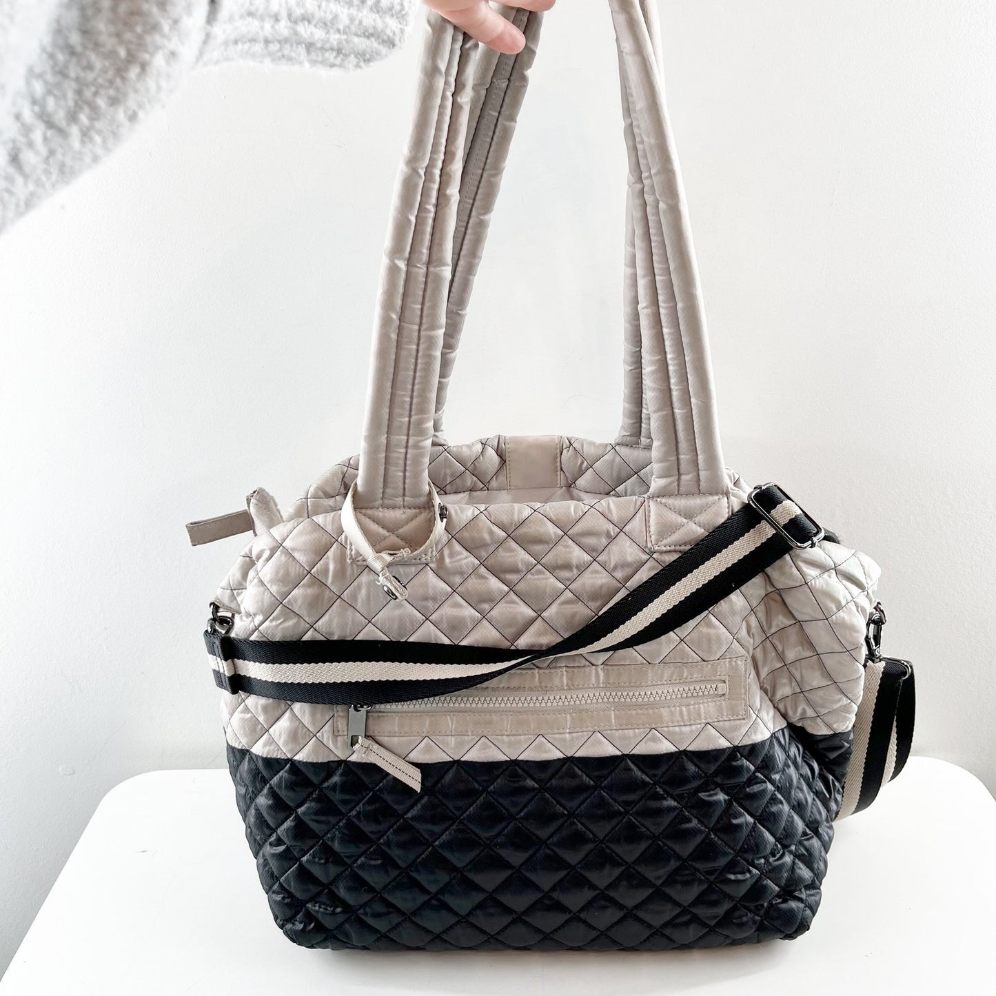 Oliver Thomas Kitchen Sink Colorblock Tote Quilted Bag Purse Gray Black