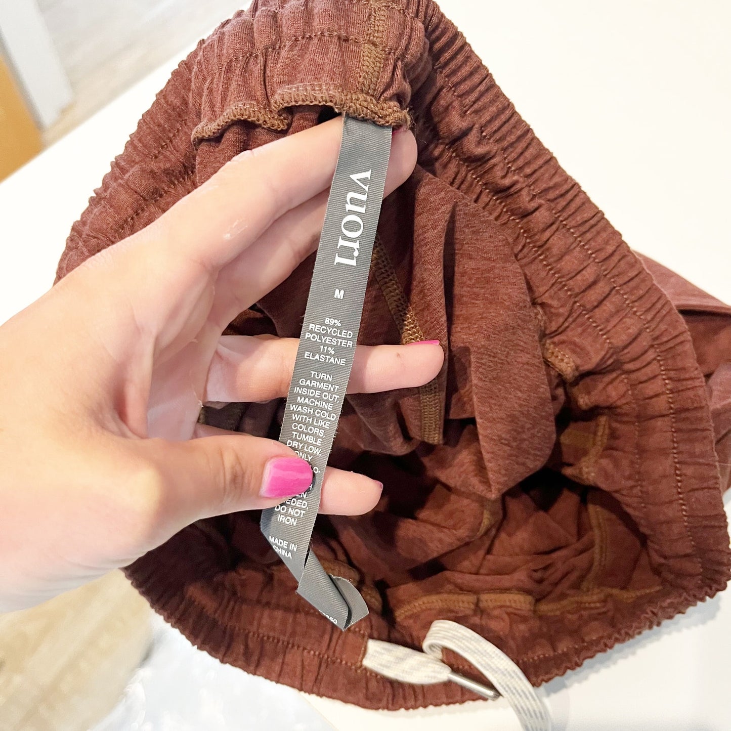 Vuori Boyfriend Sweat Shorts in Cedar Brown Medium
