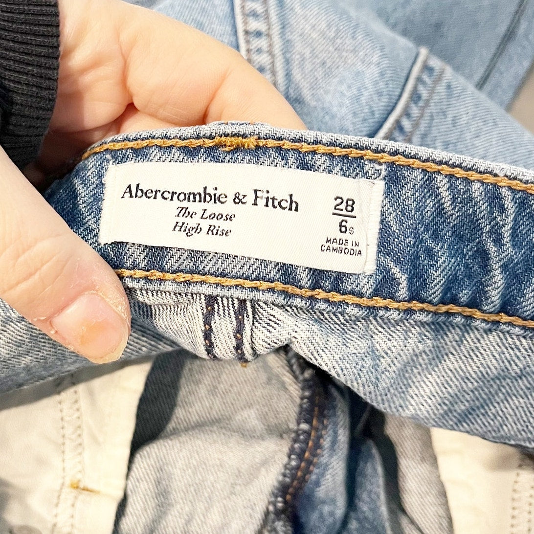 Abercrombie & Fitch High Waisted Denim Loose Jeans Blue 28 / 6 Petite