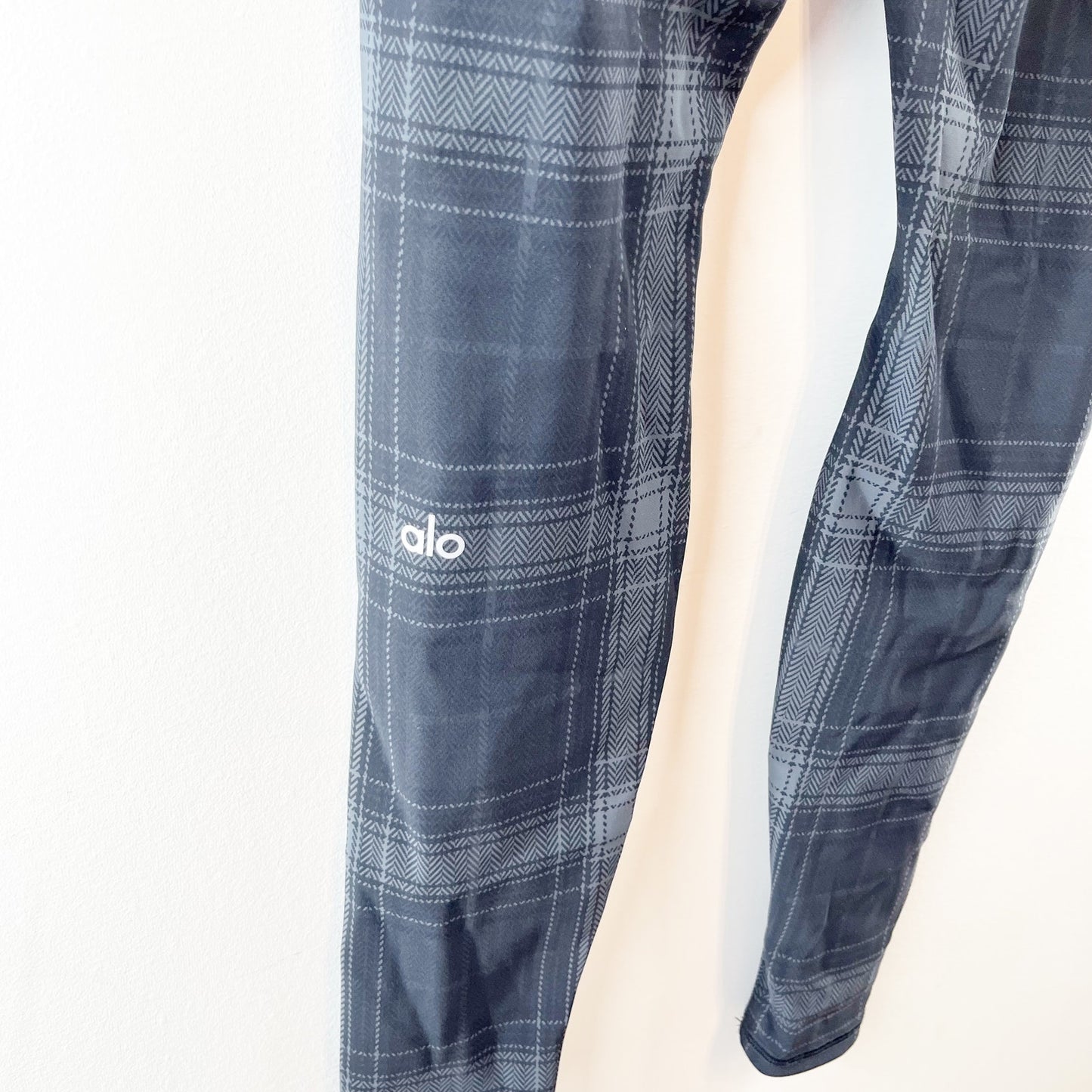 Alo Yoga Plaid High Rise Vapor Full Length Leggings Black Gray Small