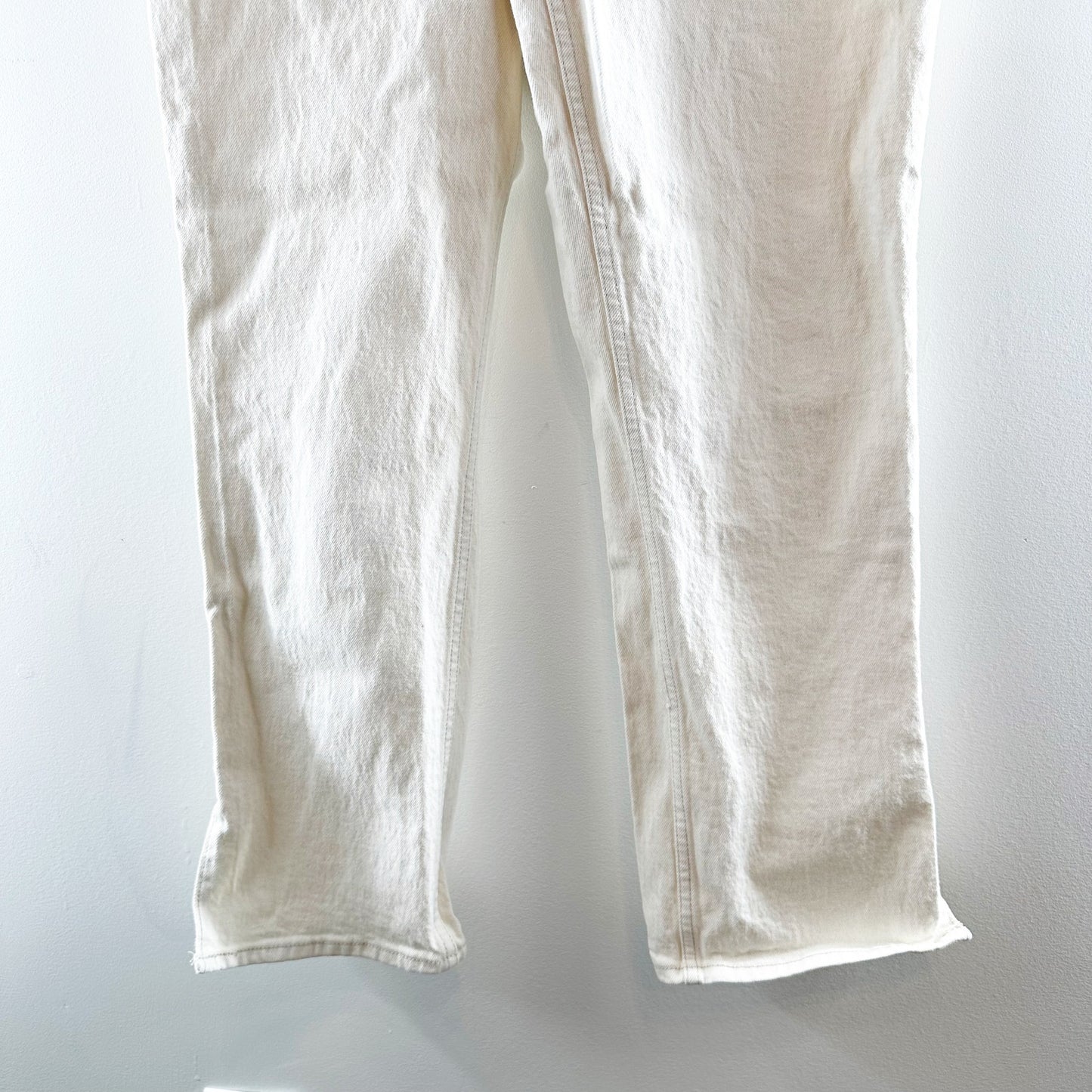 Abercrombie The 90's Straight Curve Love Ultra High Rise Jeans Cream 6 Petite