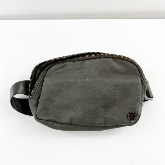 Lululemon Everywhere Belt Bag Fanny Pack Army Green