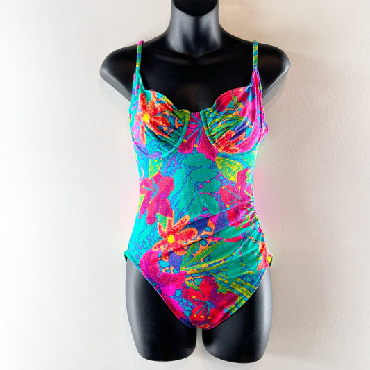 e.Stewart Vintage Floral Underwire One Piece Swimsuit & Sarong Set Blue Pink 10