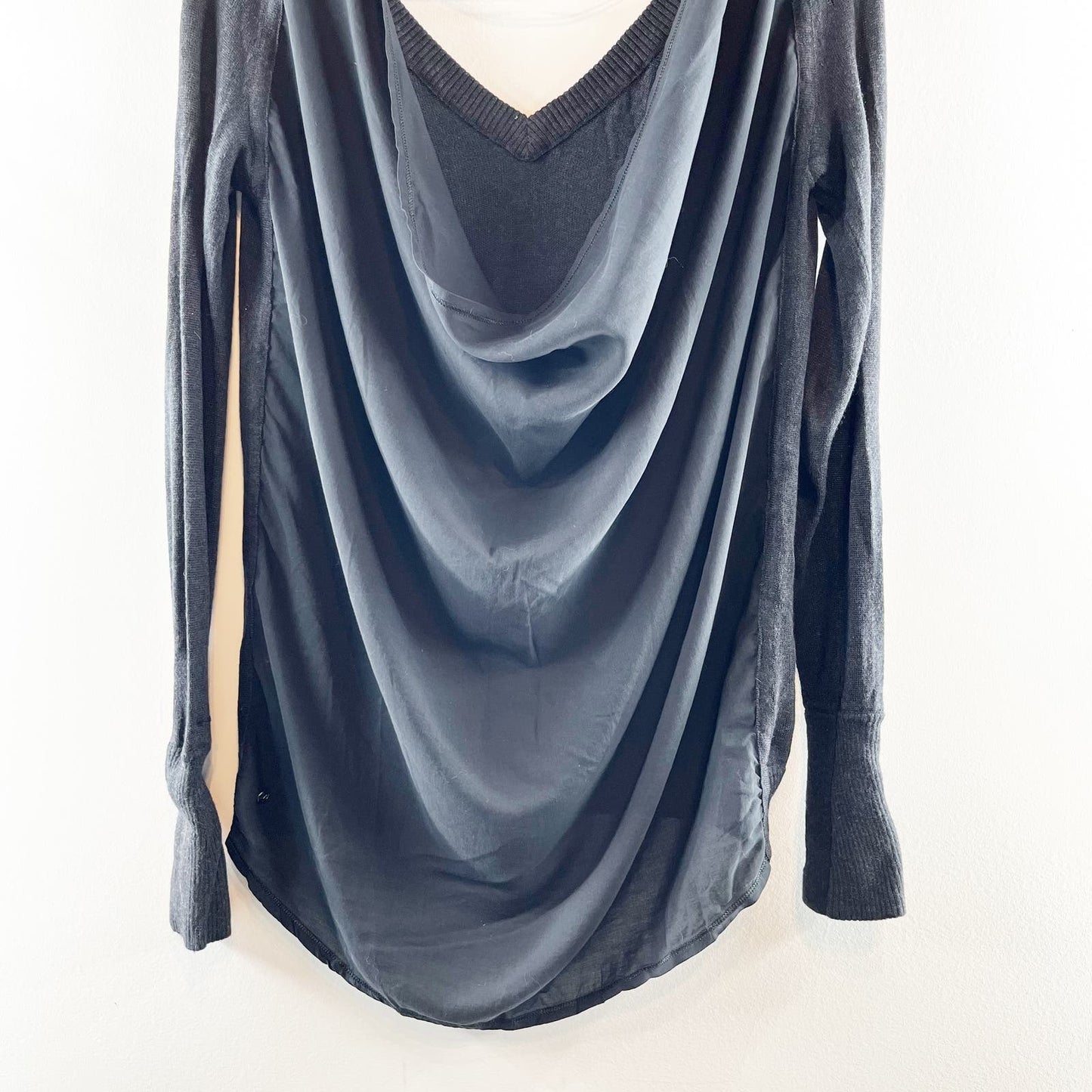 Lululemon Unity Pullover Open Scoop Back Long Sleeve Sweater Top Black Medium