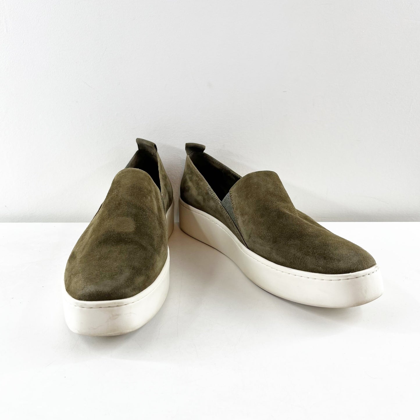 Vince Saxon Suede Slip On Platform Shoes Sneakers Green 9.5