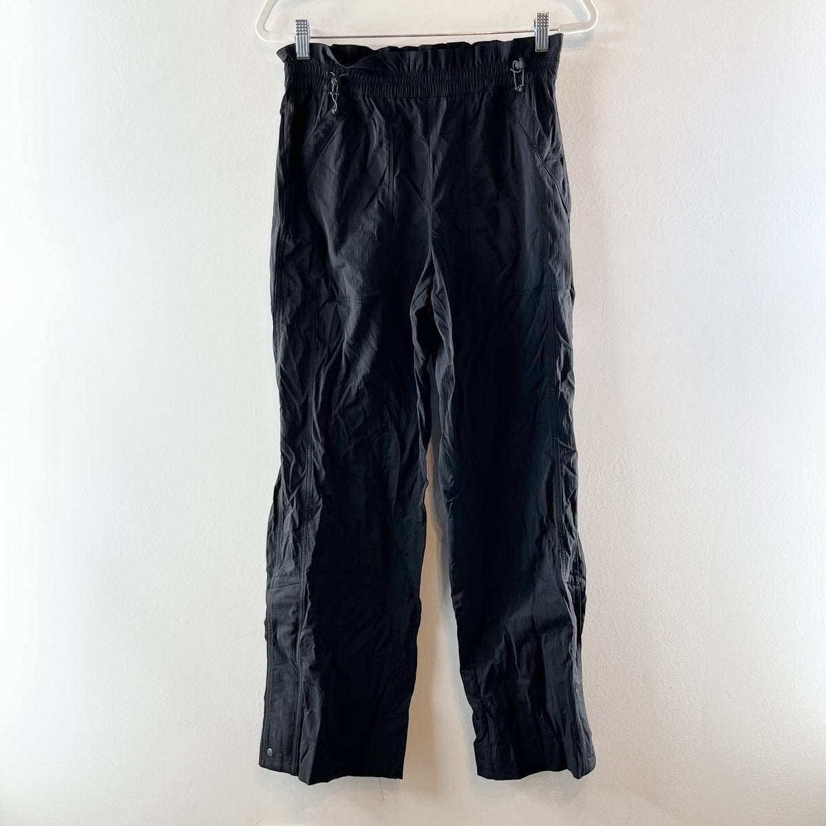 Athleta Trekkie High Rise Parachute Wide Leg Track Pants Black 4
