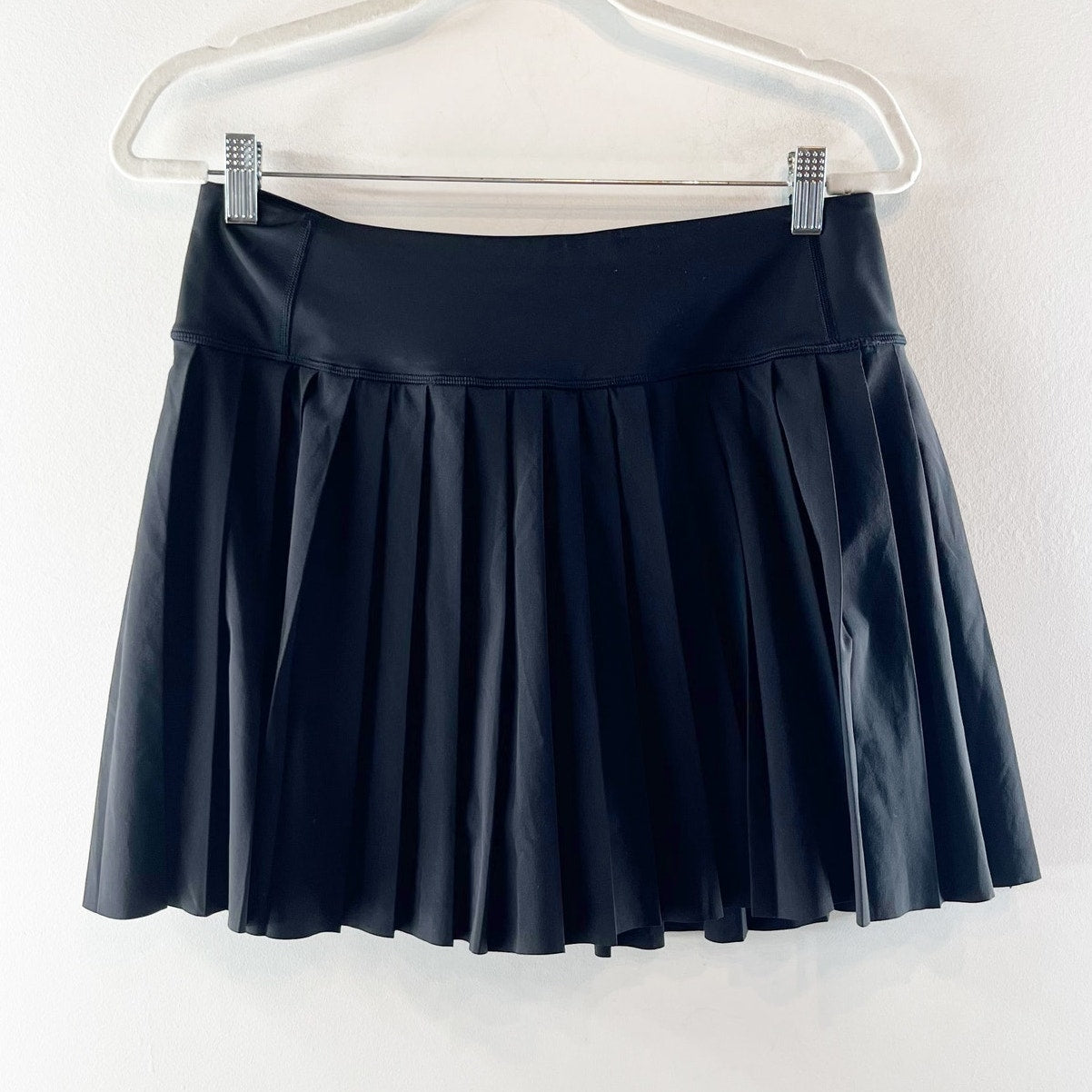 Athleta Eleveate Pleated Tennis Mini Skirt Skort Black Medium
