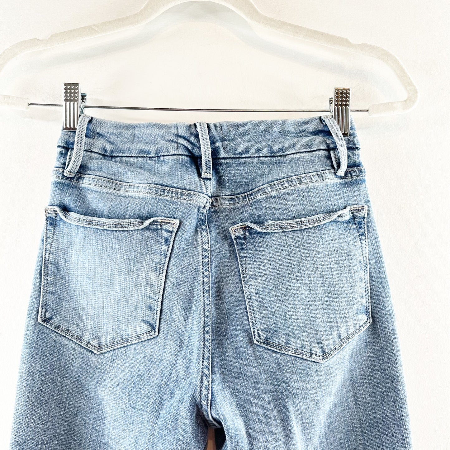 FRAME Le Super High Flare Raw Hem Frayed Jeans Blue 25 / 0