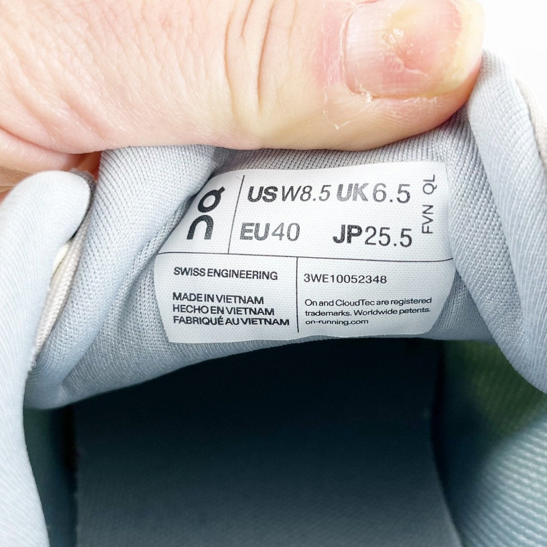 On Running Cloudtilt Comfort Shoes Sneakers White Neon Lime Green 8.5